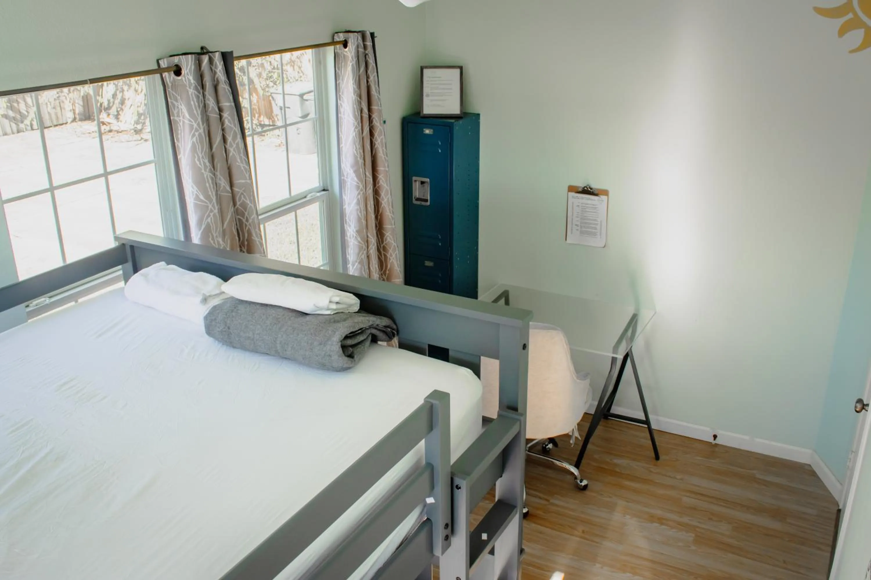 Photo of the whole room, Bed in Wanderstay Houston Hostel