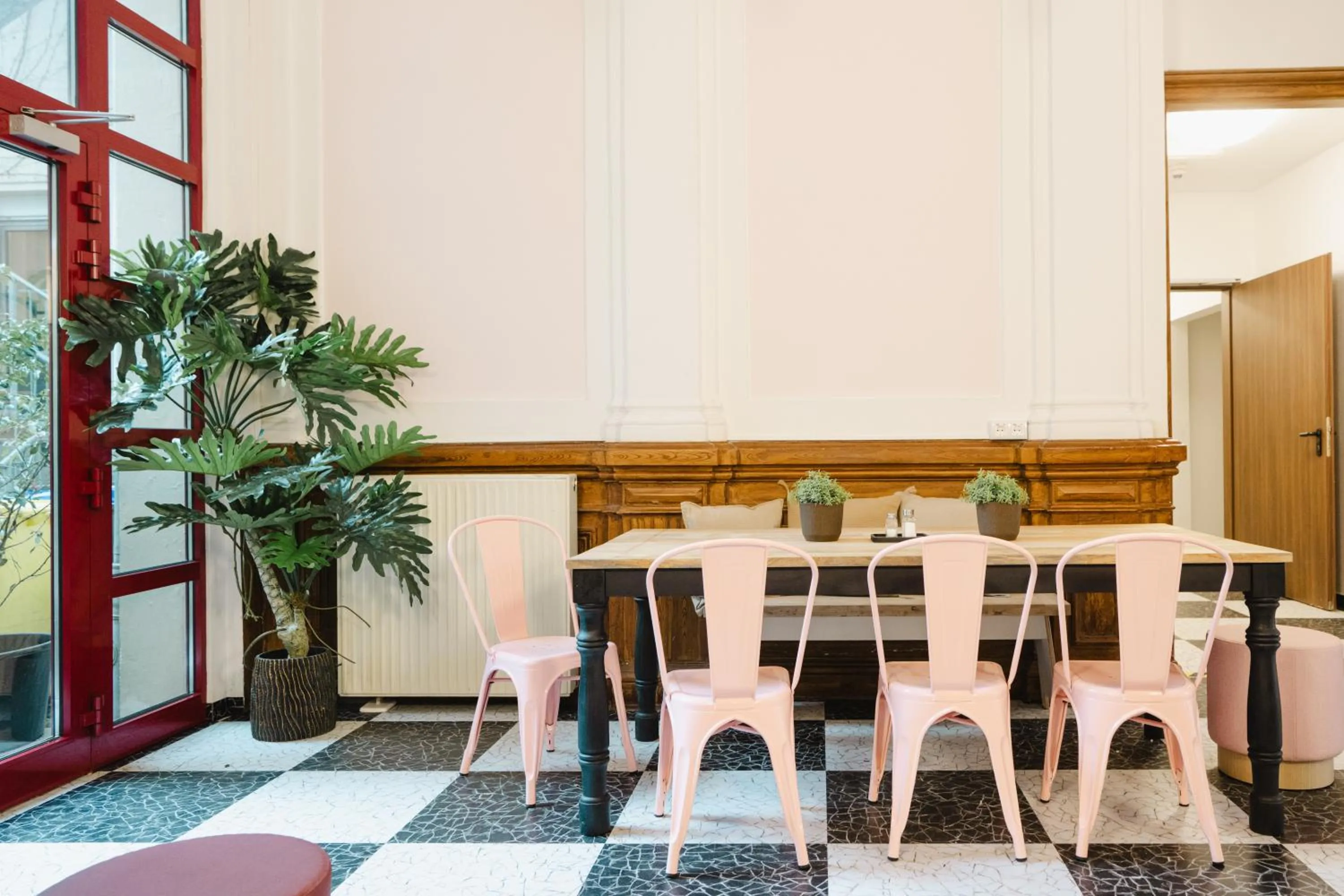 Lobby or reception in Wombat's City Hostel Leipzig