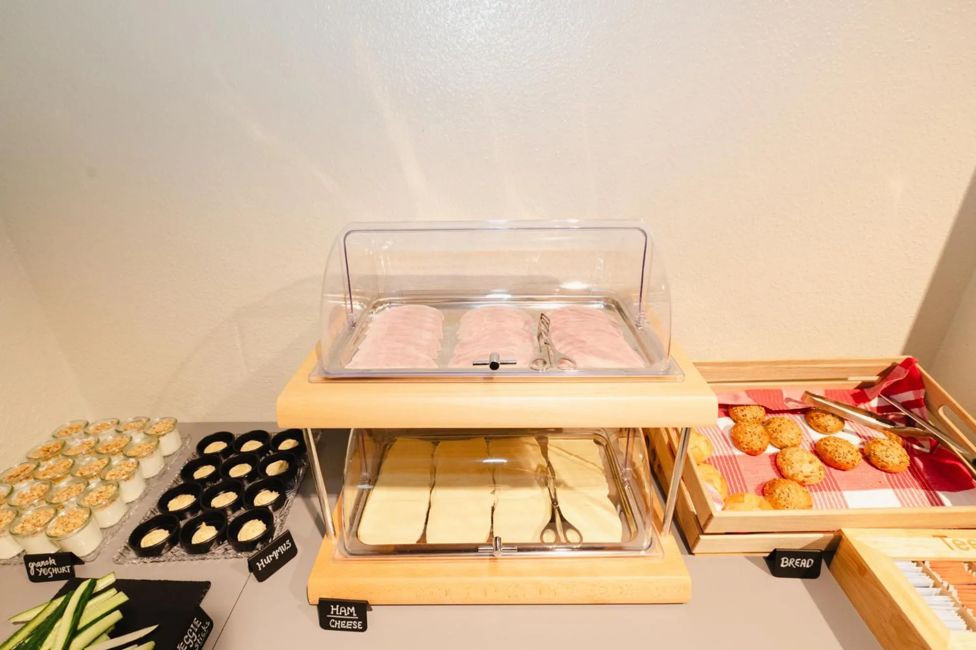 Breakfast in Wombat's City Hostel Leipzig