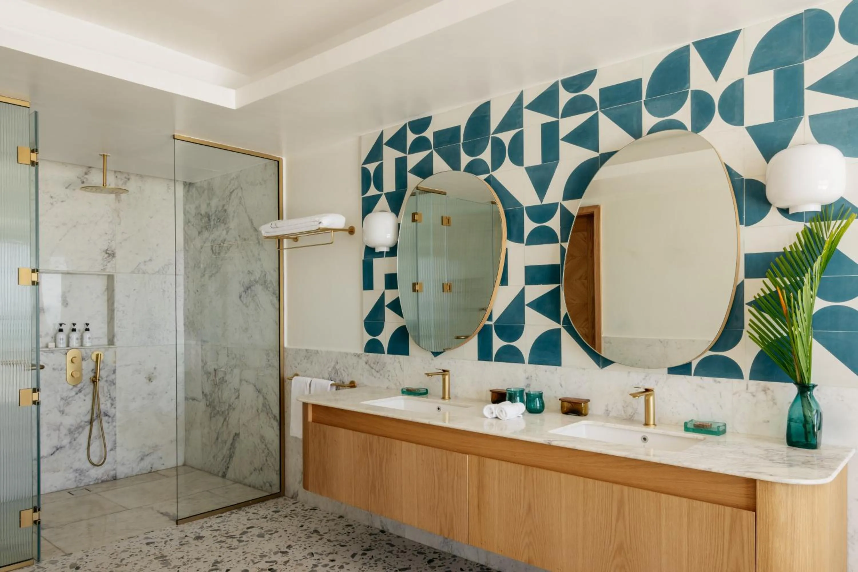 Shower in Melia Zanzibar