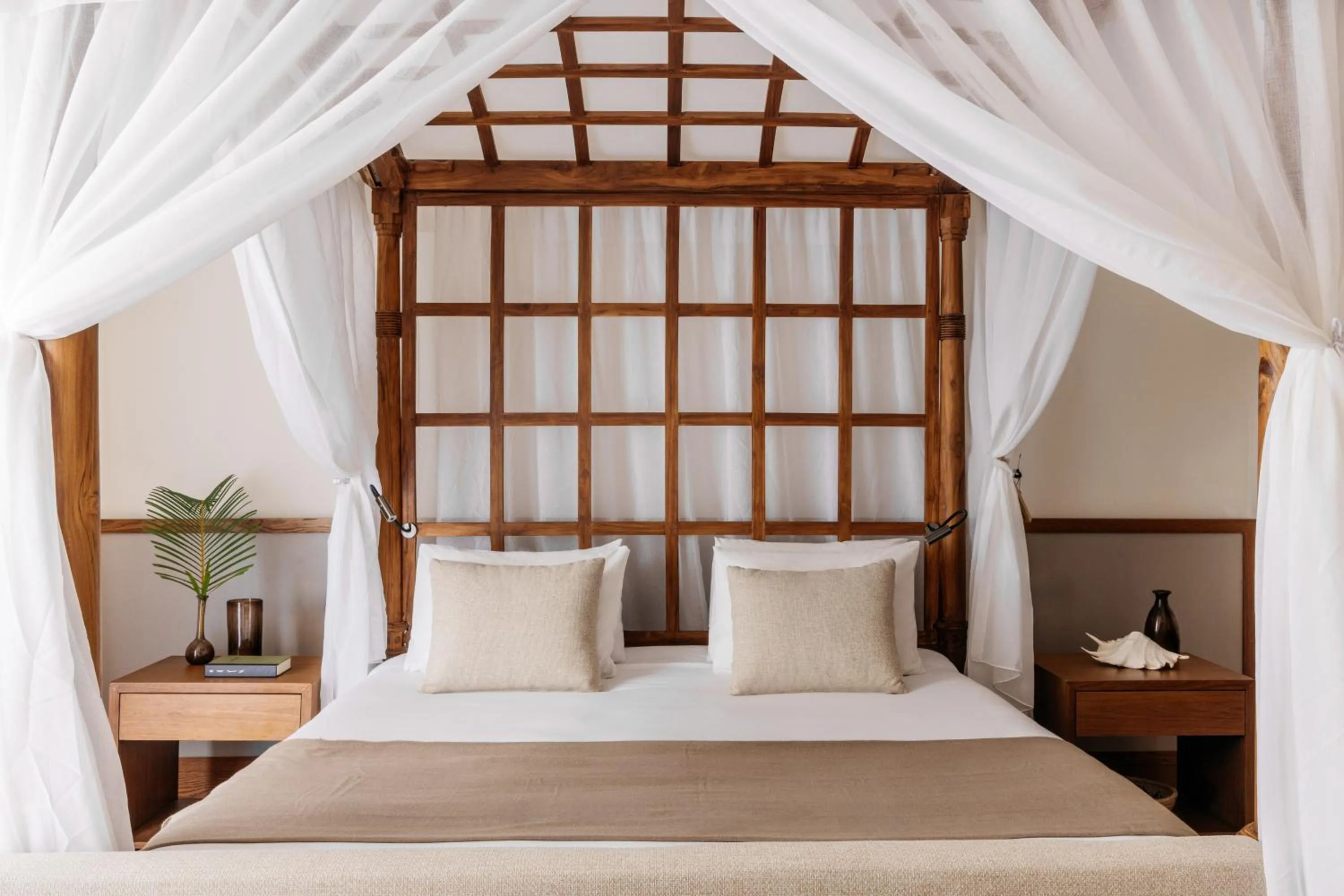 Bed in Melia Zanzibar