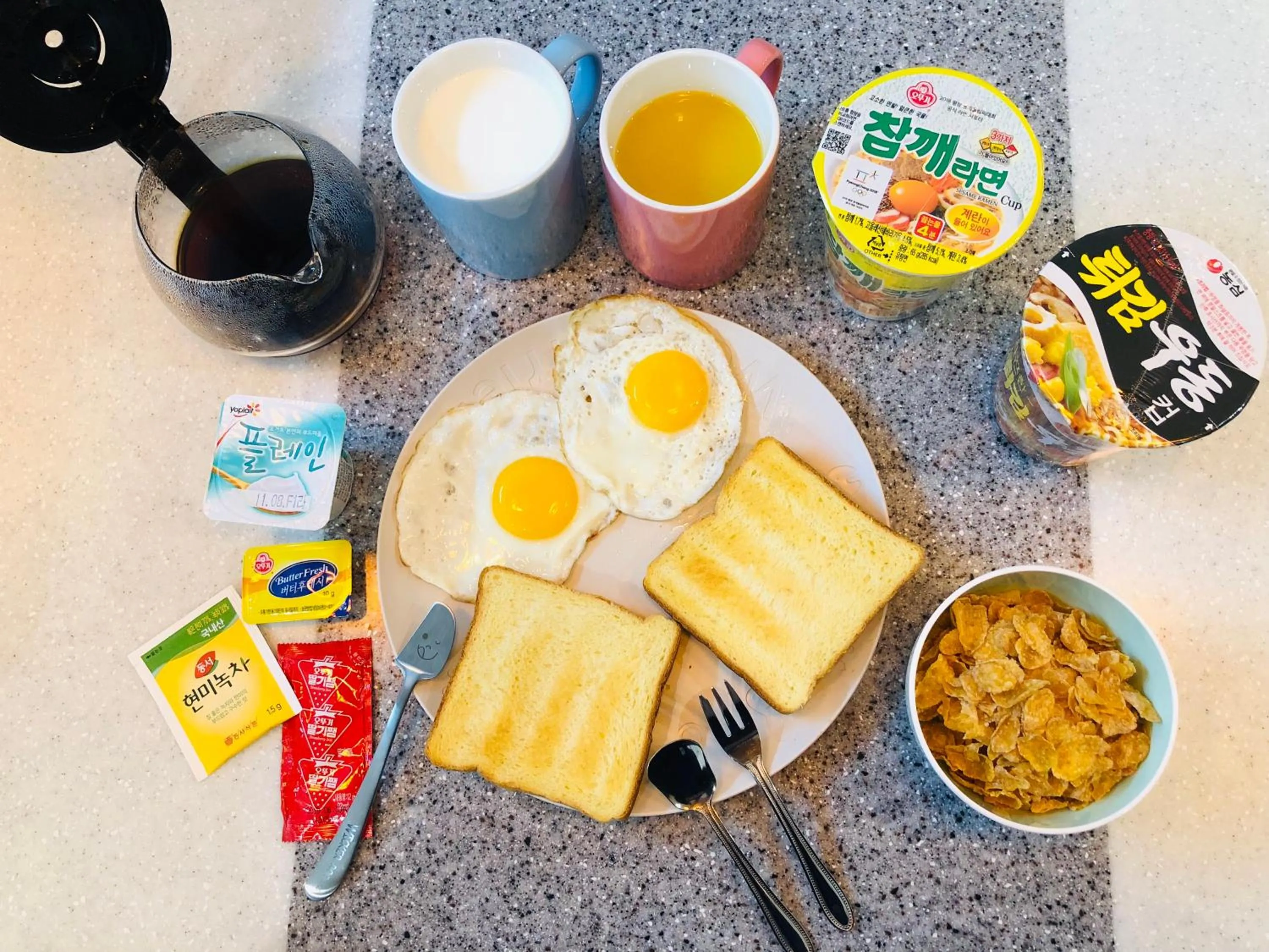 Continental breakfast in Heima Guesthouse Hongdae