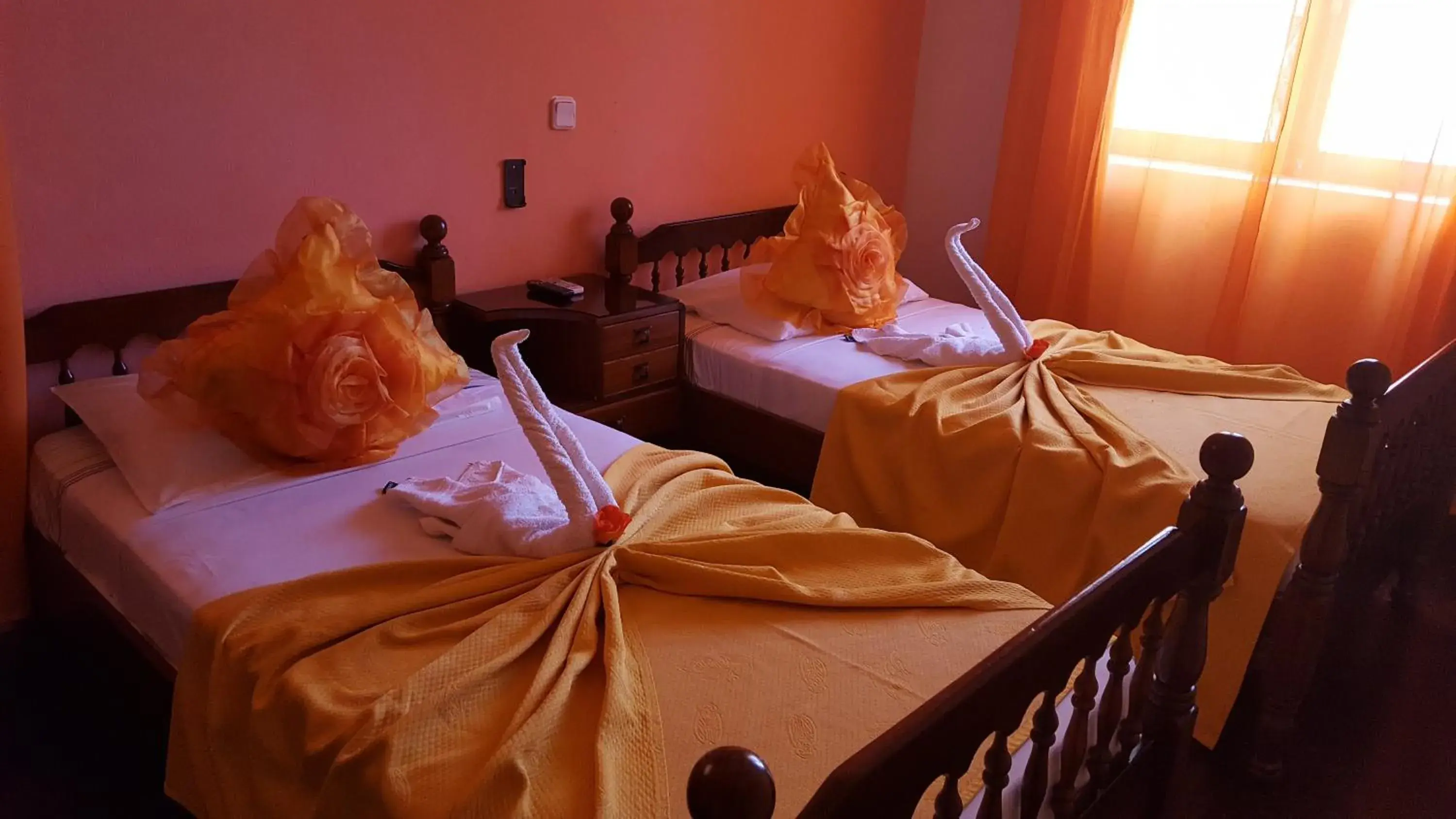 Economy Twin Room - single occupancy in Chez Loutcha Residencial Economy Twin Room - single occupancy in Chez Loutcha Residencial