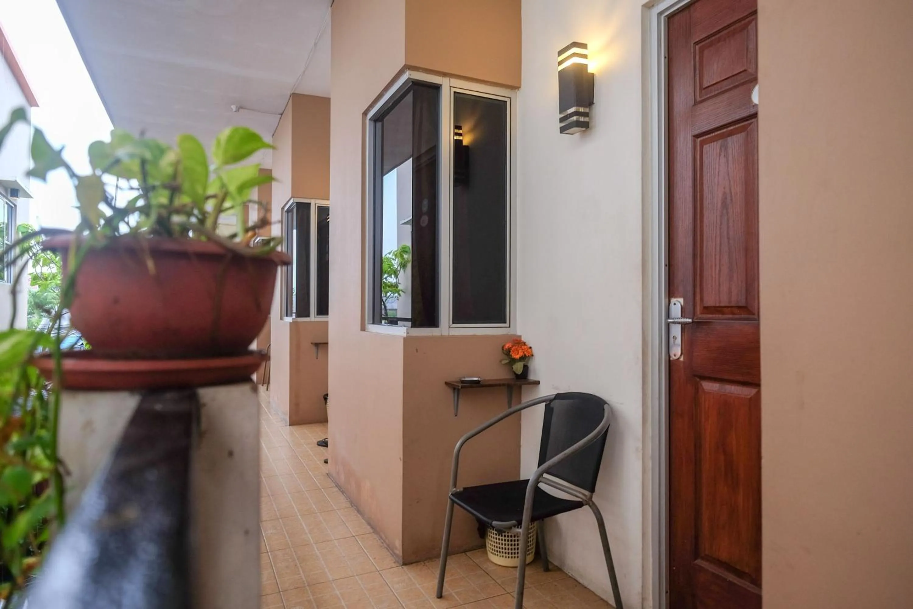 Floor plan in RedDoorz near Jalan Wolter Monginsidi Manado