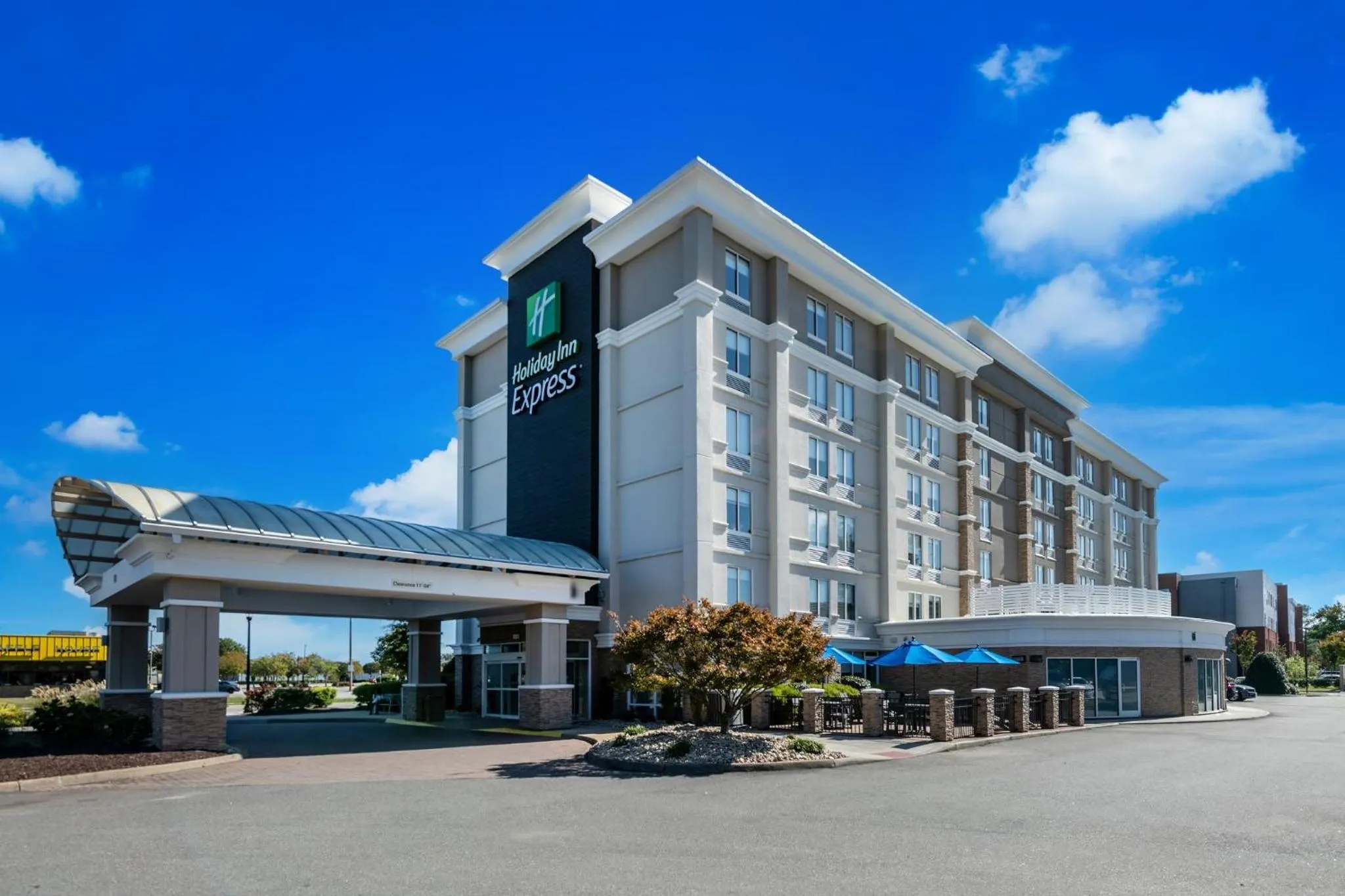 Property building in Holiday Inn Express Hotels- Hampton by IHG