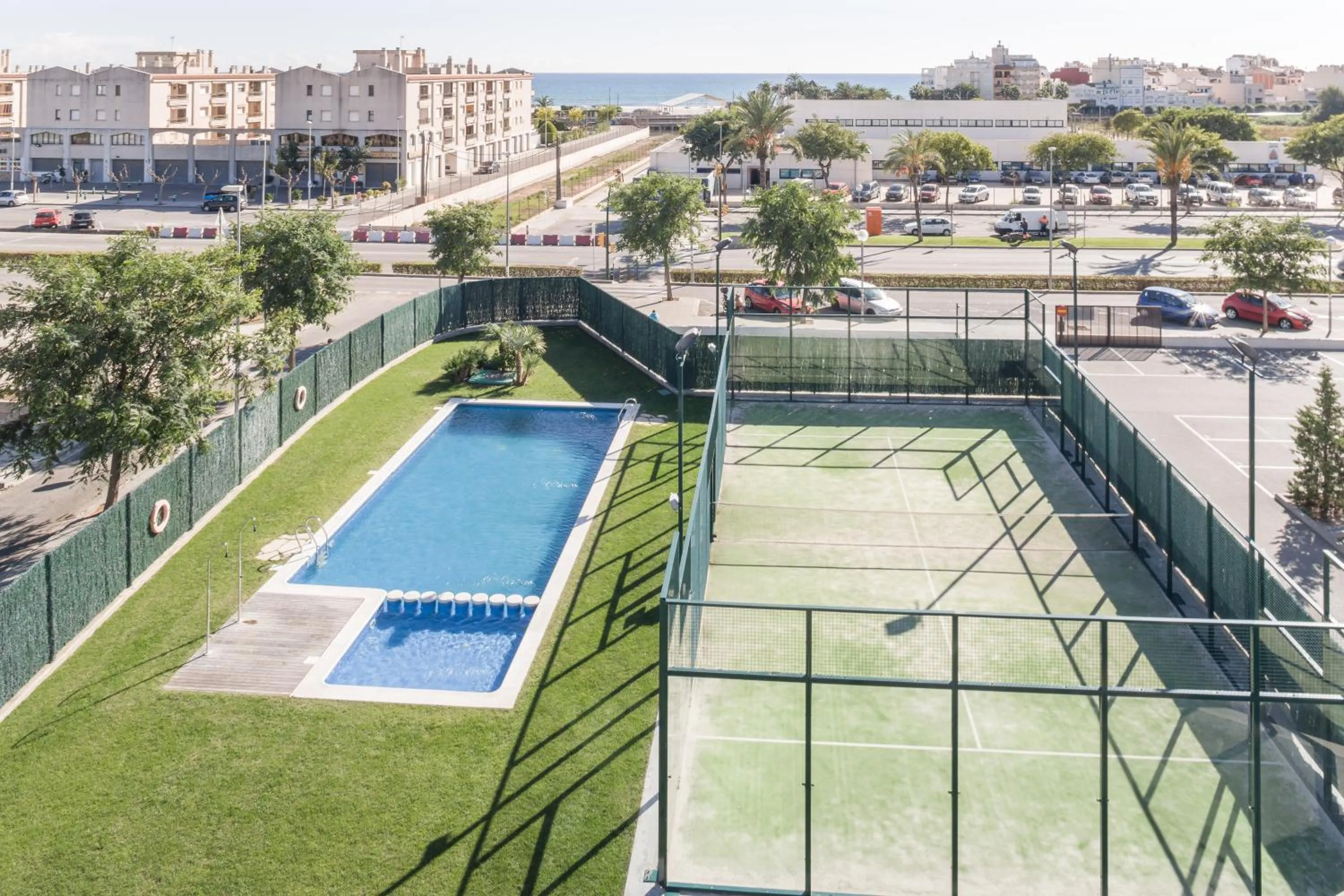 Swimming pool in Torredembarra apartamento