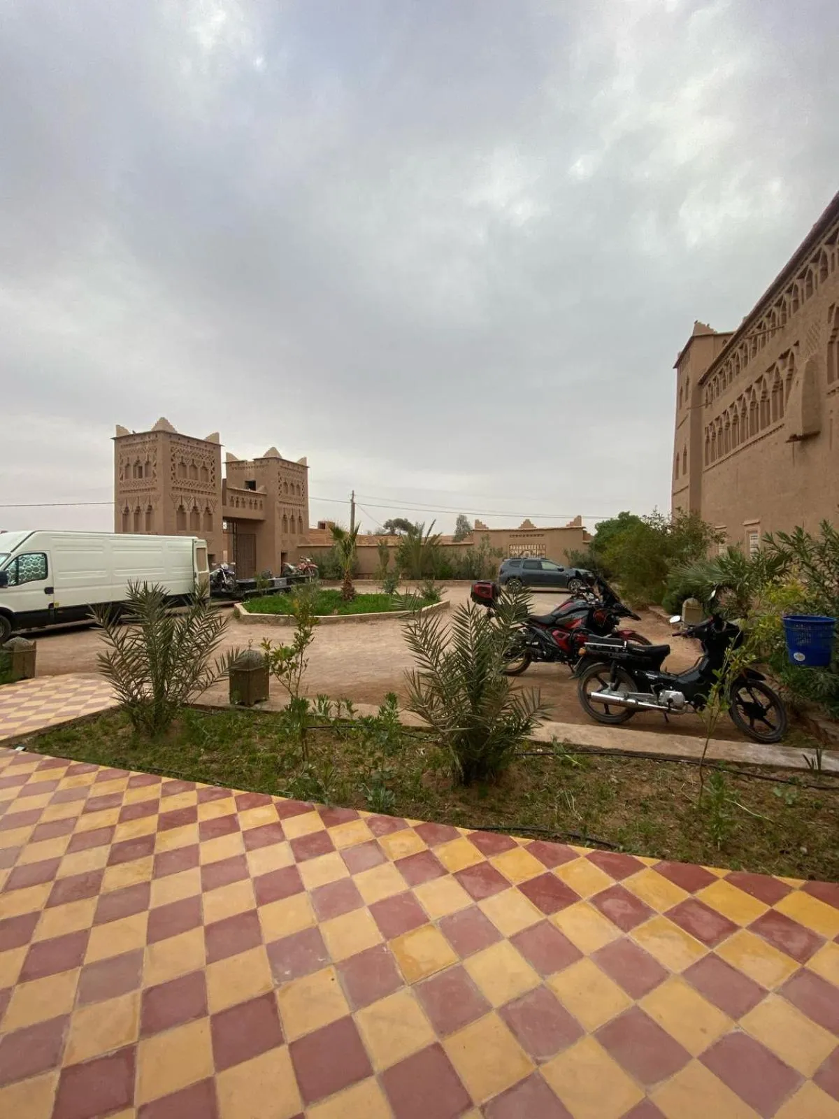 Property building in Auberge Famille Benmoro