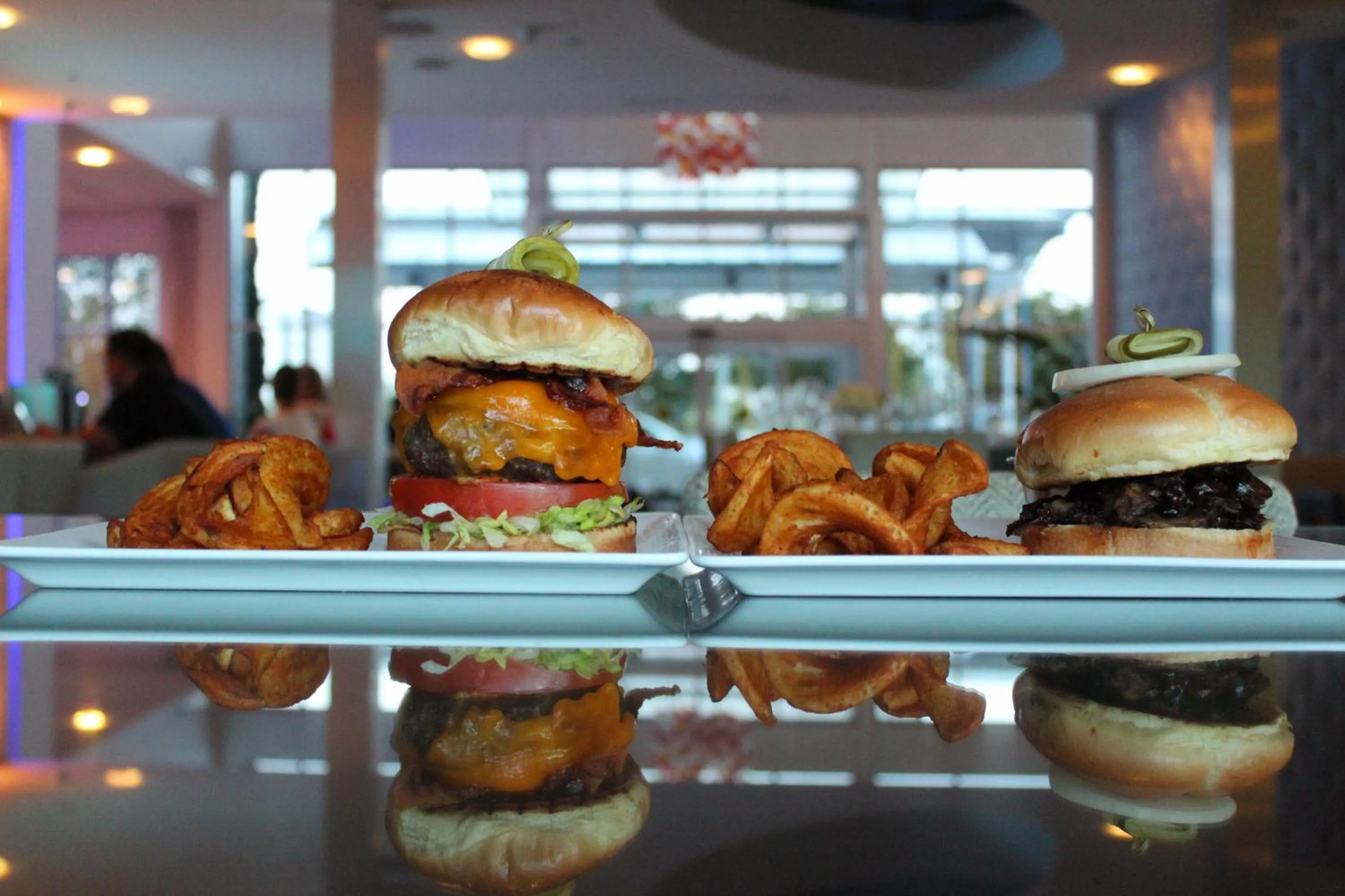 Restaurant/places to eat in Hotel Indigo Waco by IHG