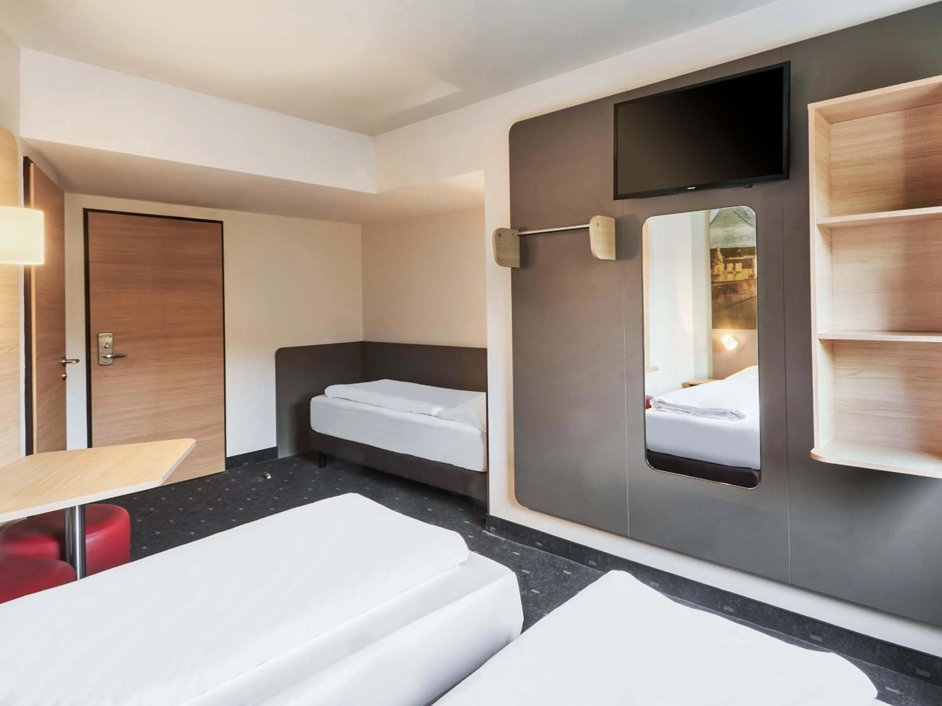 Photo of the whole room, Bed in B&B Hotel Würzburg-City