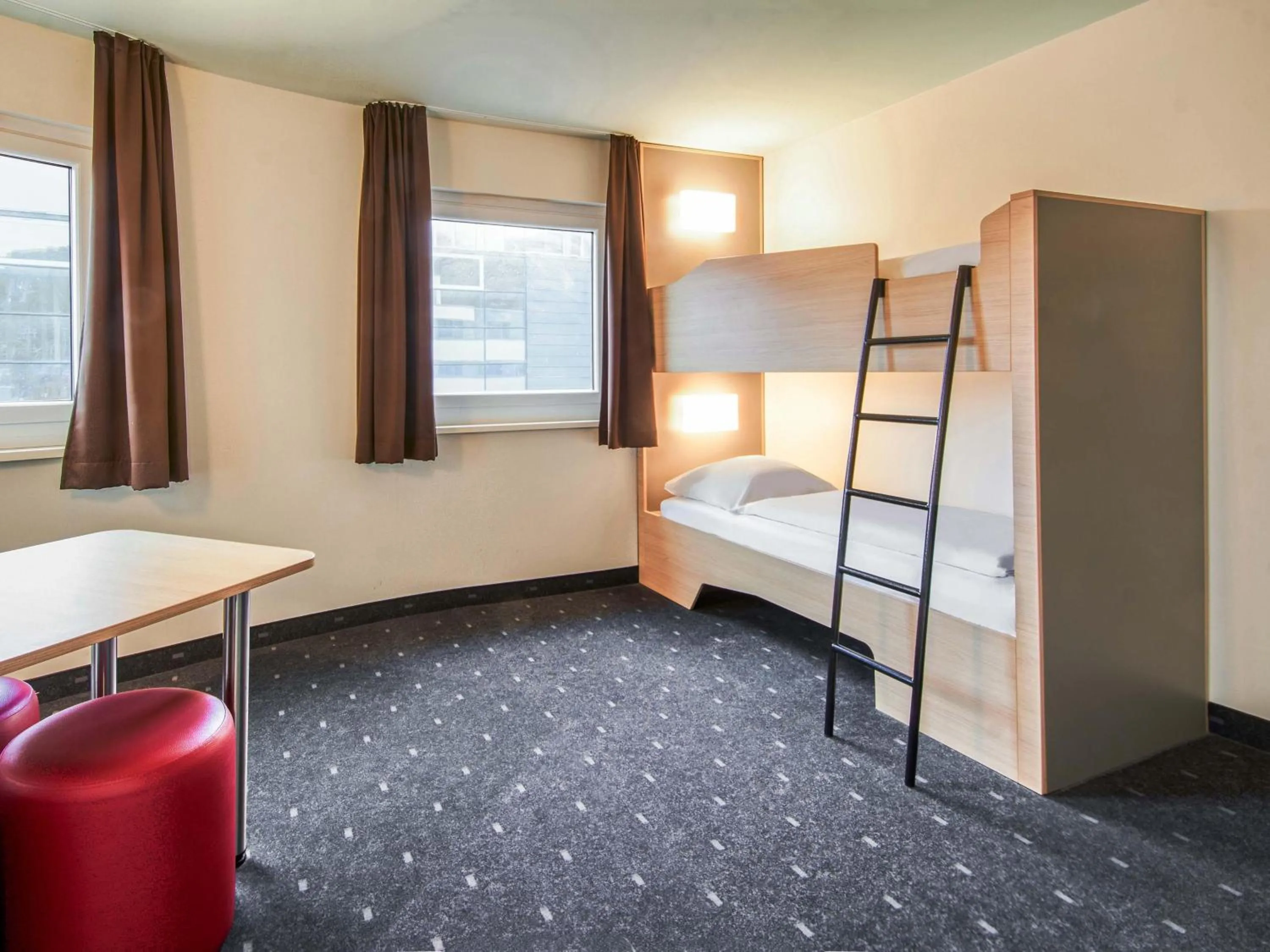 Photo of the whole room, Bed in B&B Hotel Würzburg-City