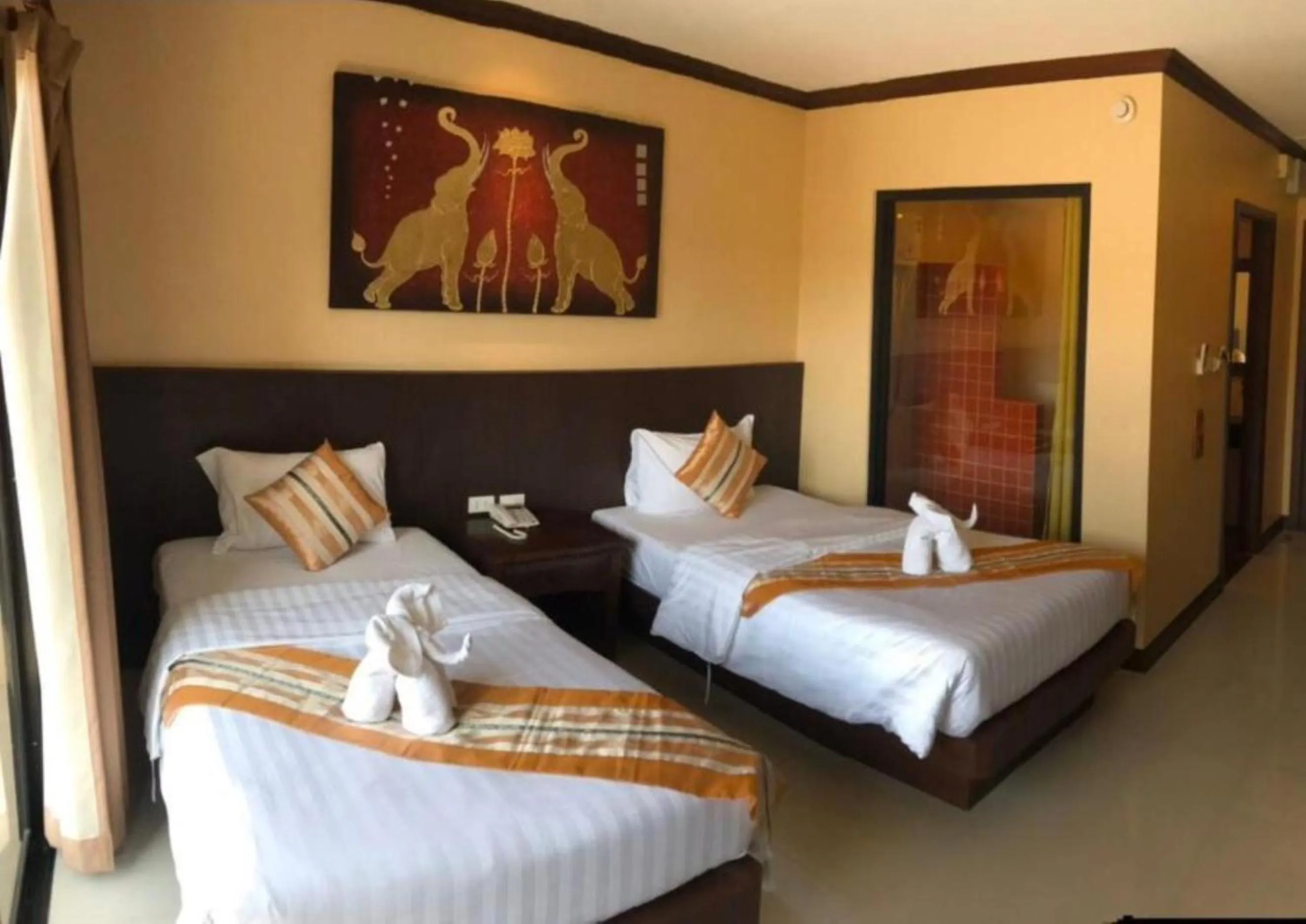 Bedroom, Bed in The LD Pattaya Hotel