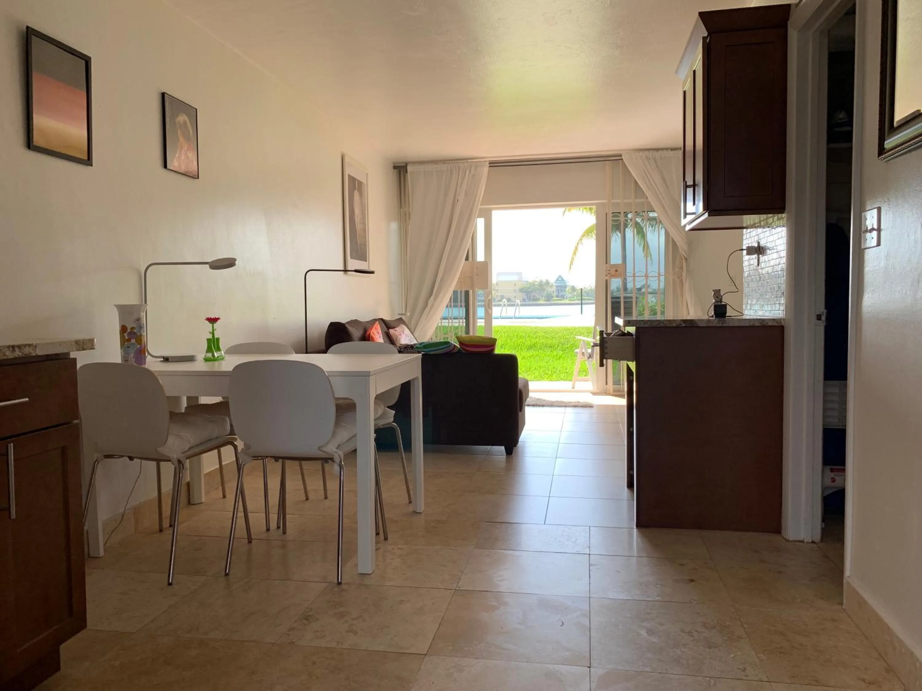 Photo of the whole room in Obera Beach #105