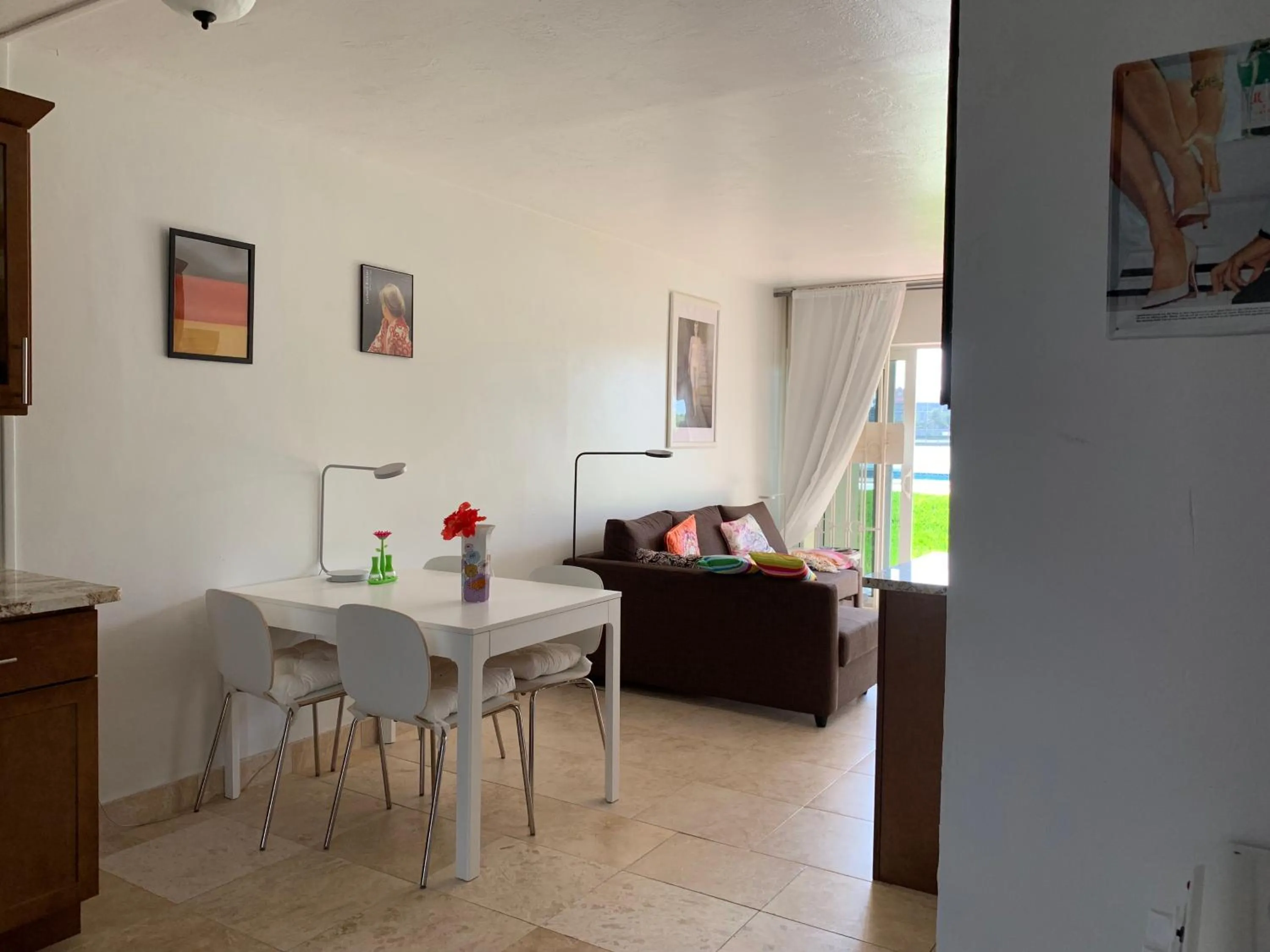 Photo of the whole room in Obera Beach #105