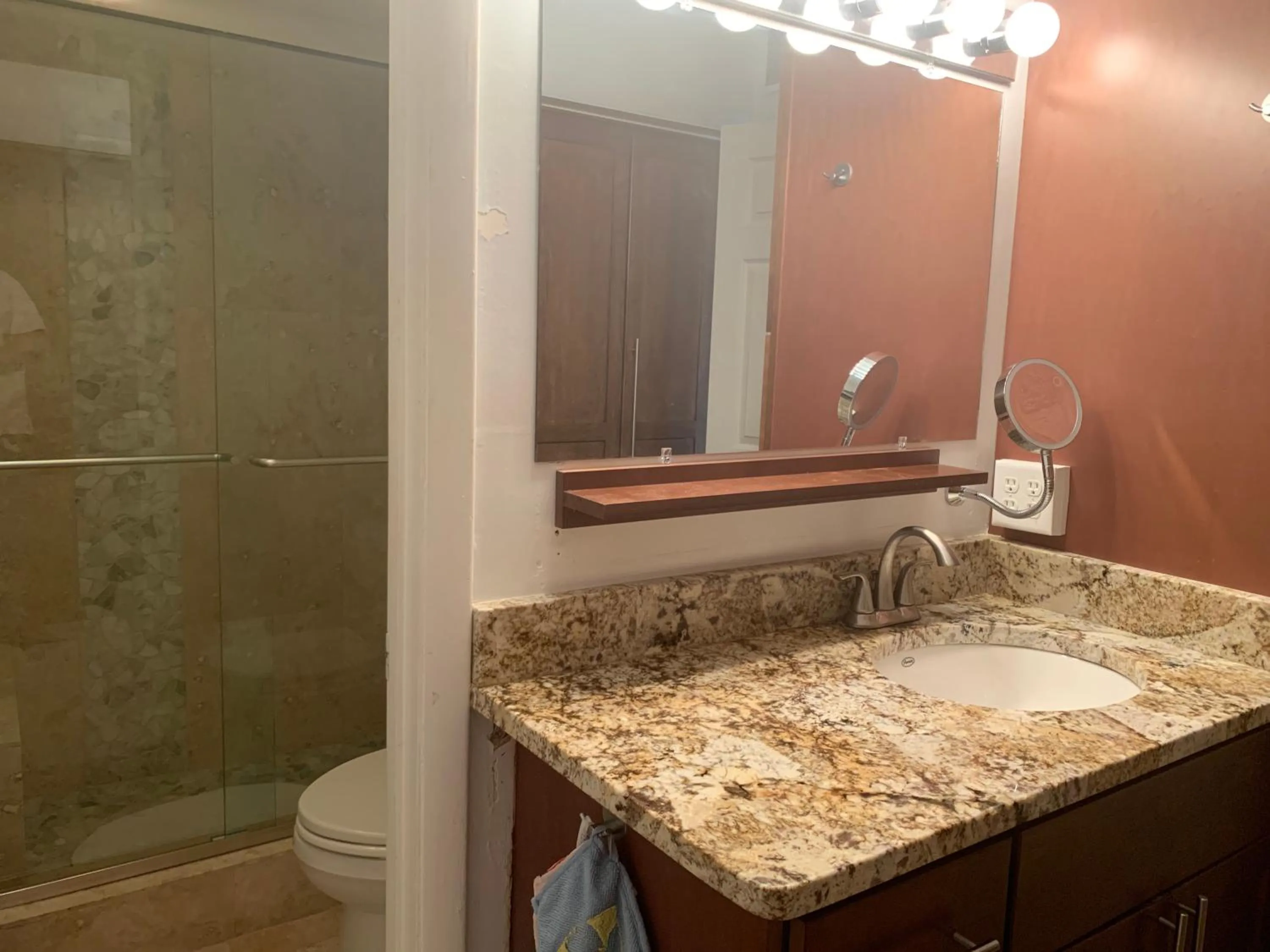 Bathroom in Obera Beach #105