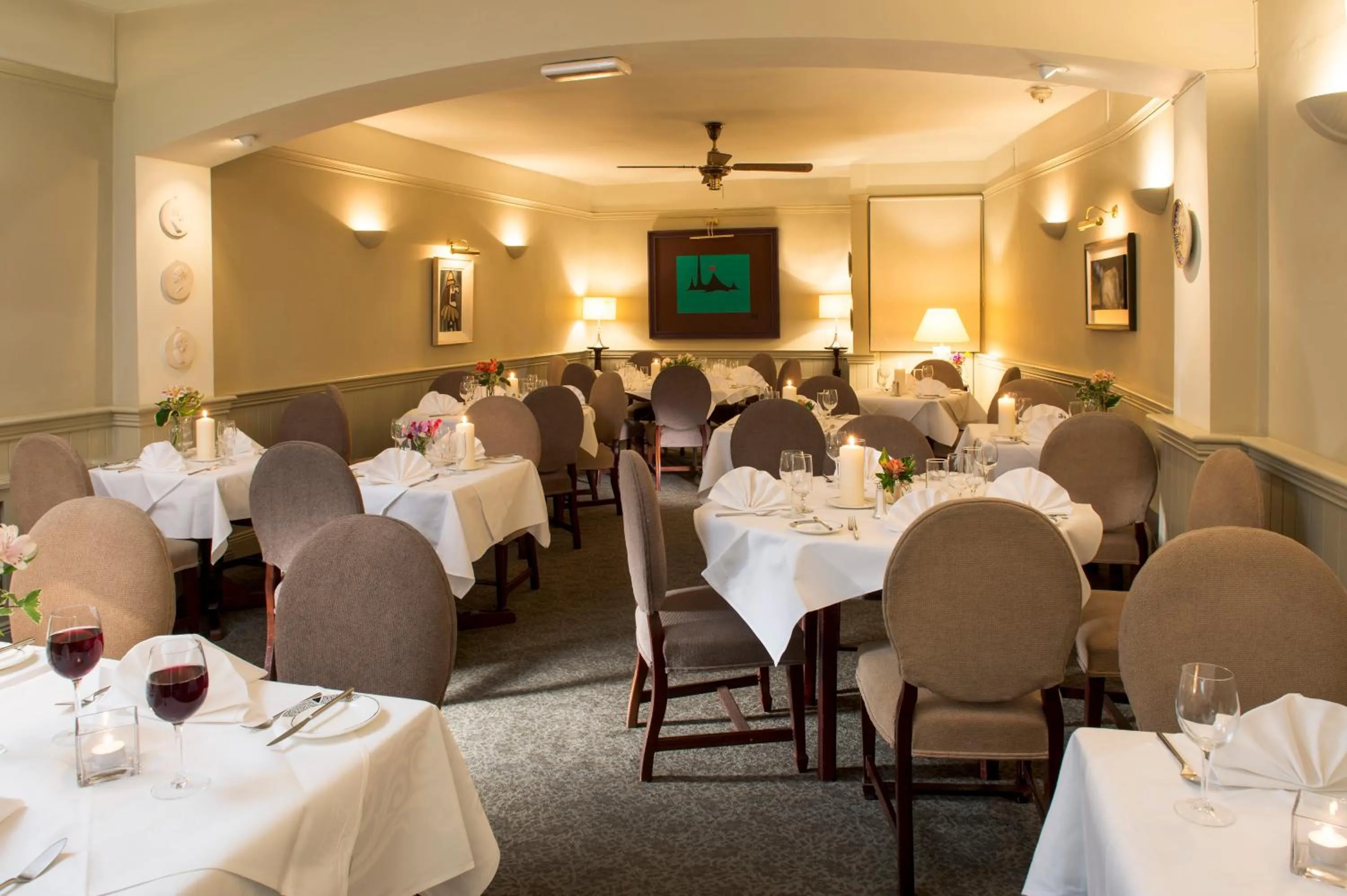 Restaurant/places to eat in Aherne's Townhouse Hotel and Seafood Restaurant