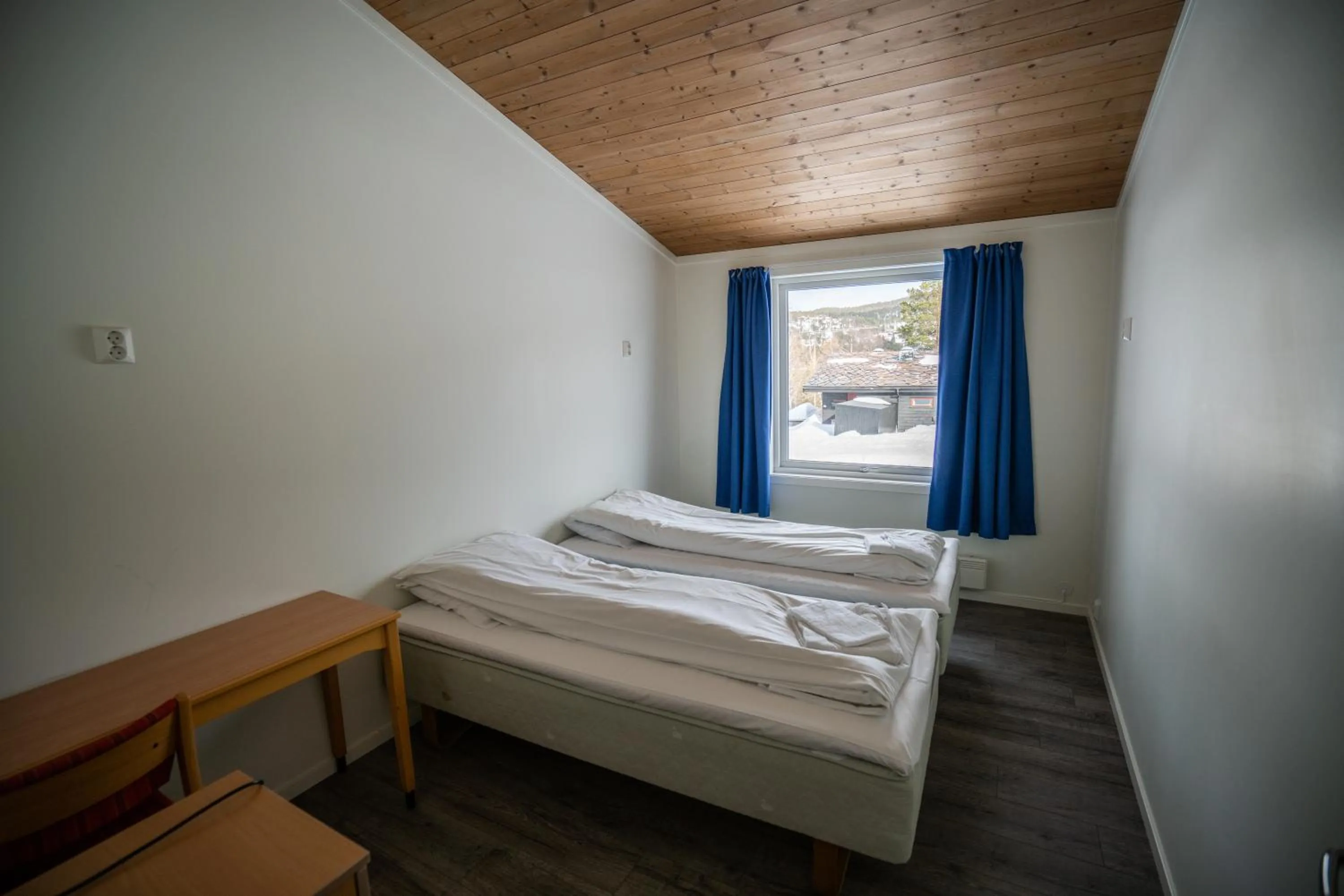 Bedroom, Bed in Dombåstun Motel