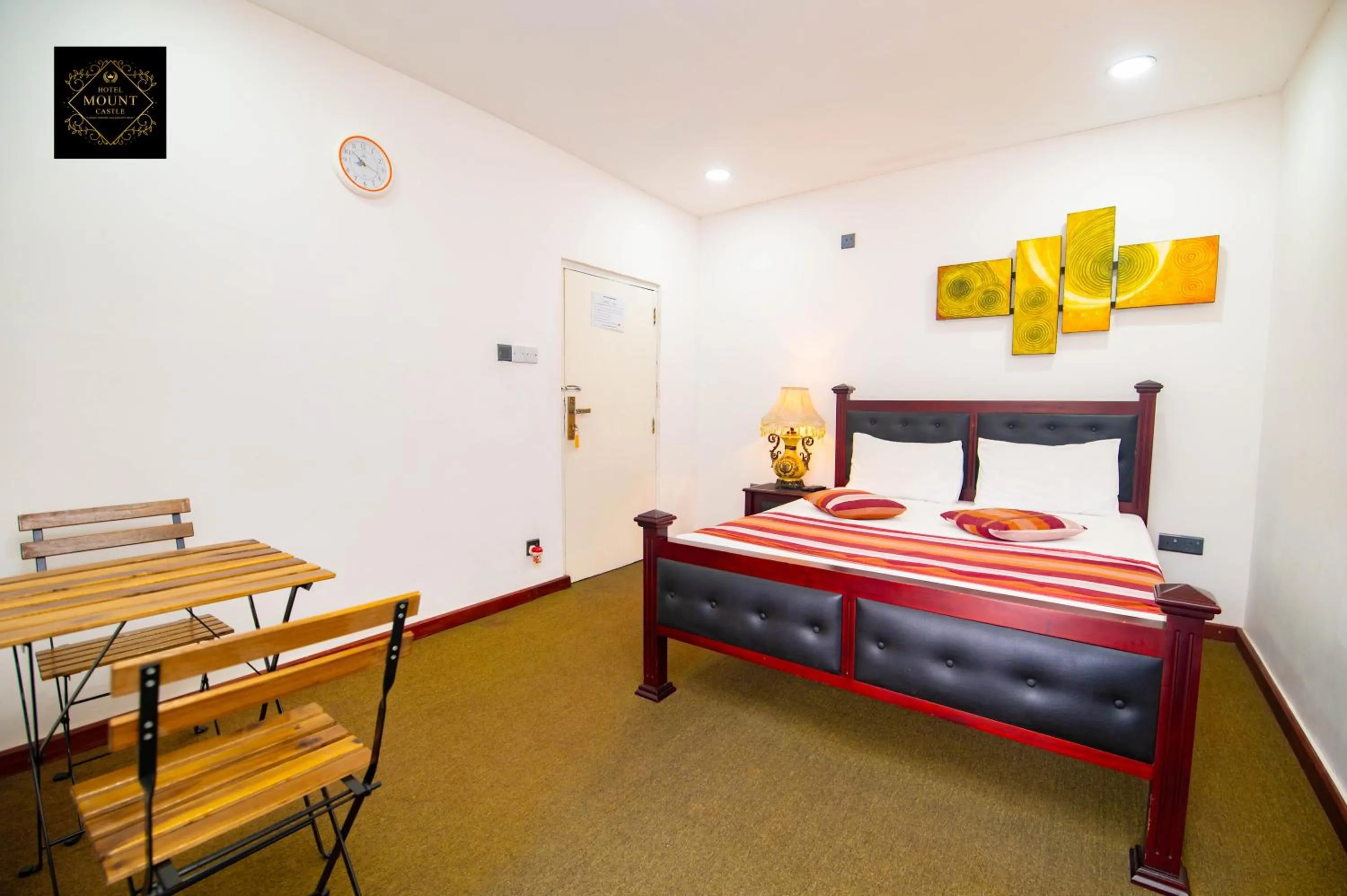 Bed in Hotel Mount Castle