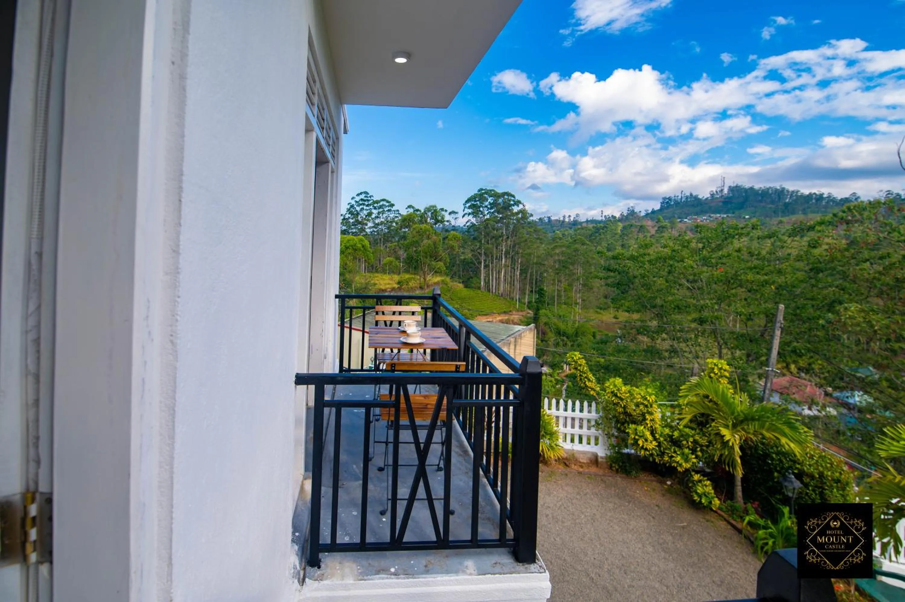 Natural landscape in Hotel Mount Castle