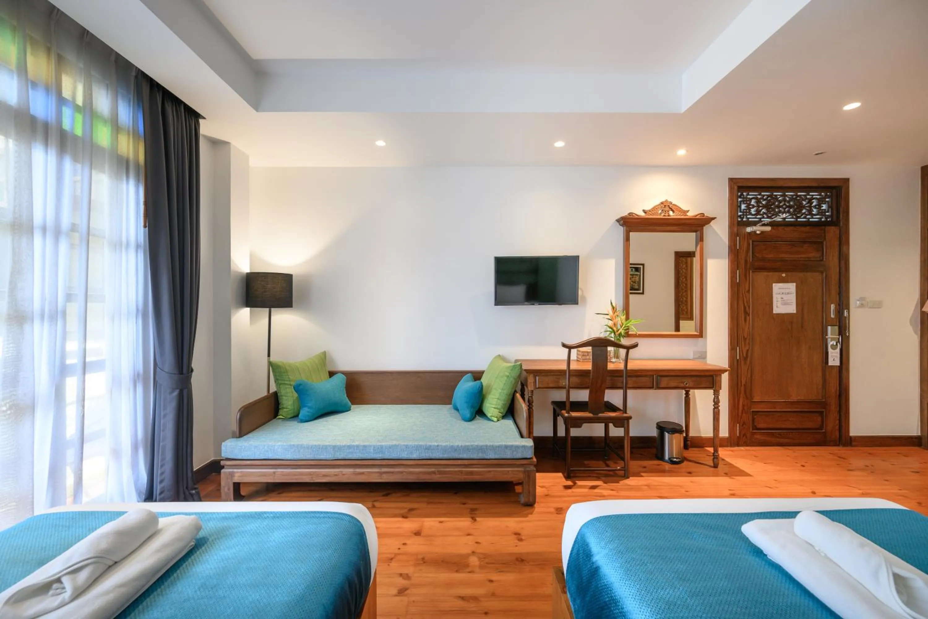 Bed in WOO Gallery & Boutique hotel