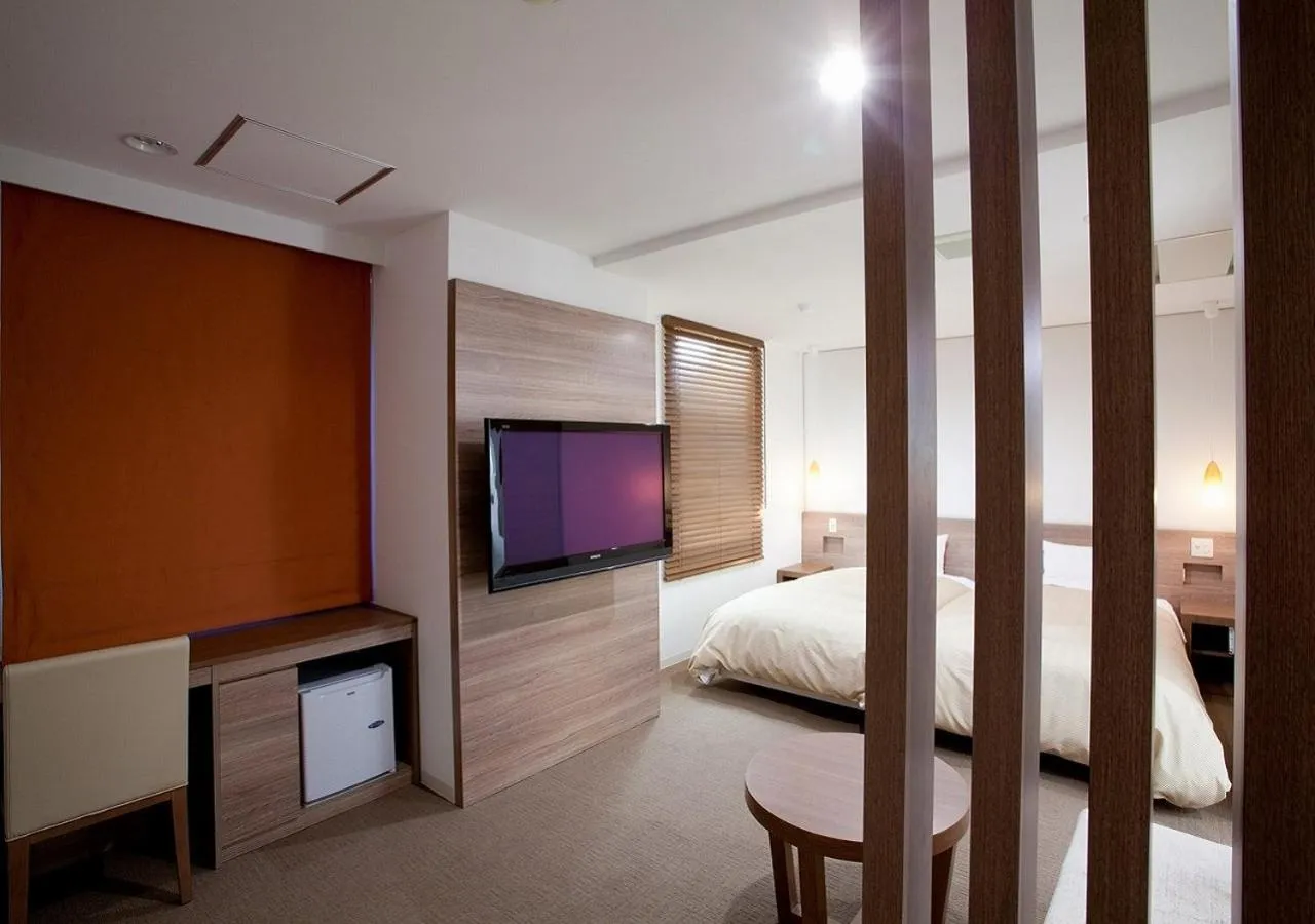 Photo of the whole room, Bed in Hotel Sorriso Hamamatsu