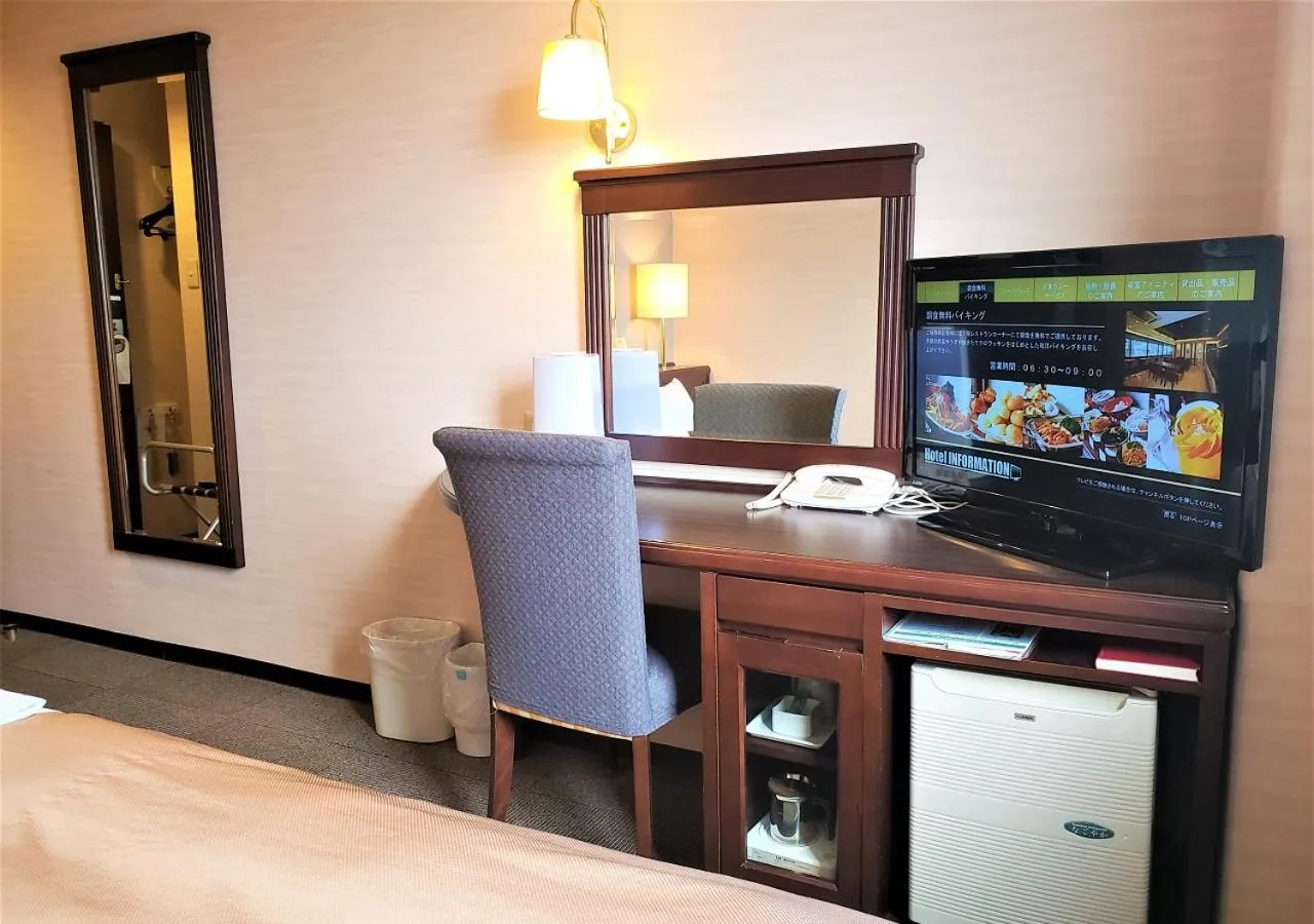 Bed in Hamamatsu Hotel