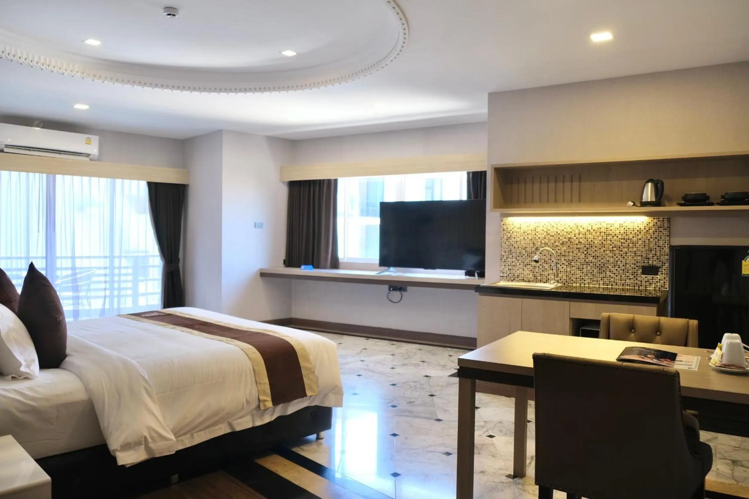 Bedroom, Bed in KTK Pattaya Hotel & Residence