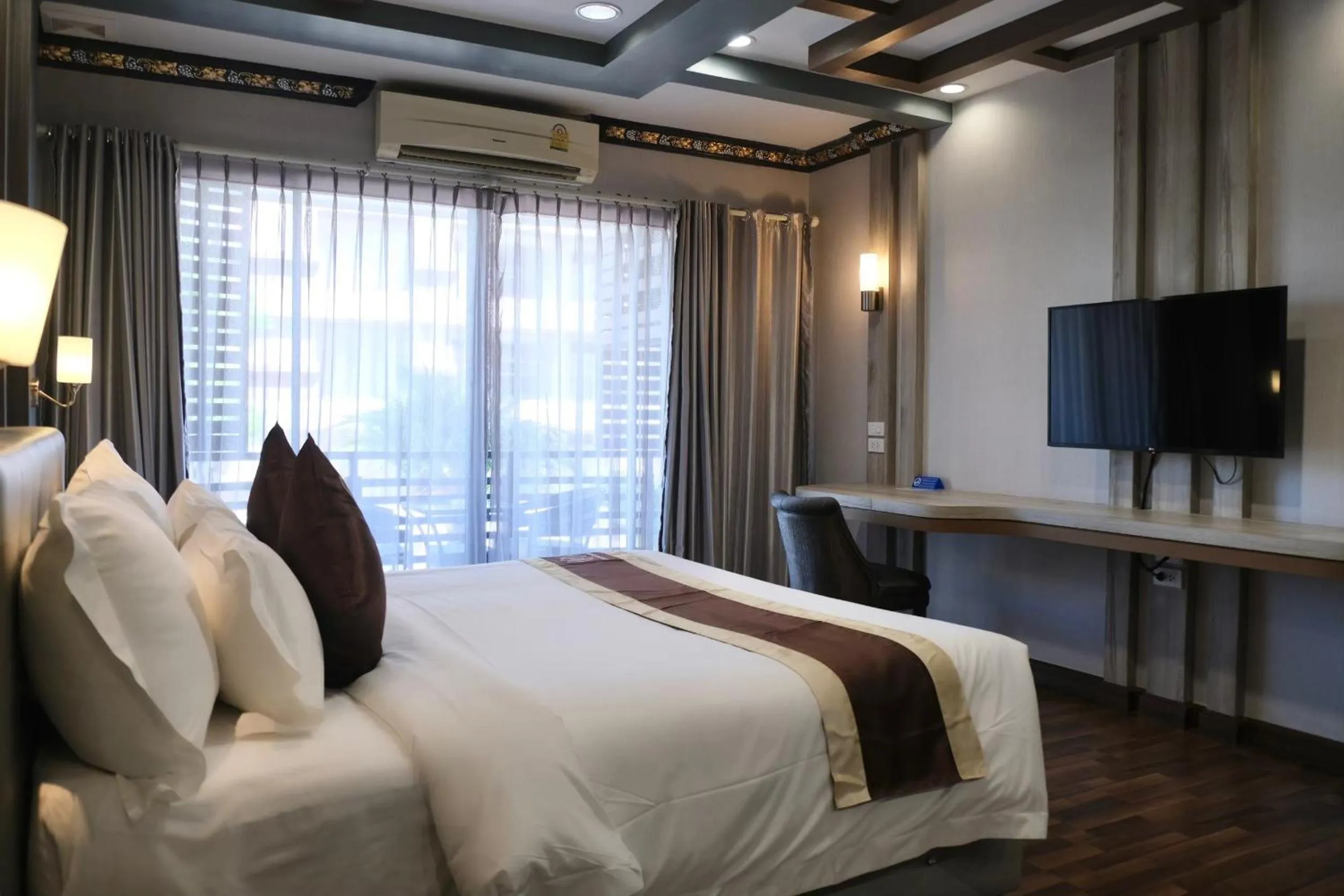 Bedroom, Bed in KTK Pattaya Hotel & Residence