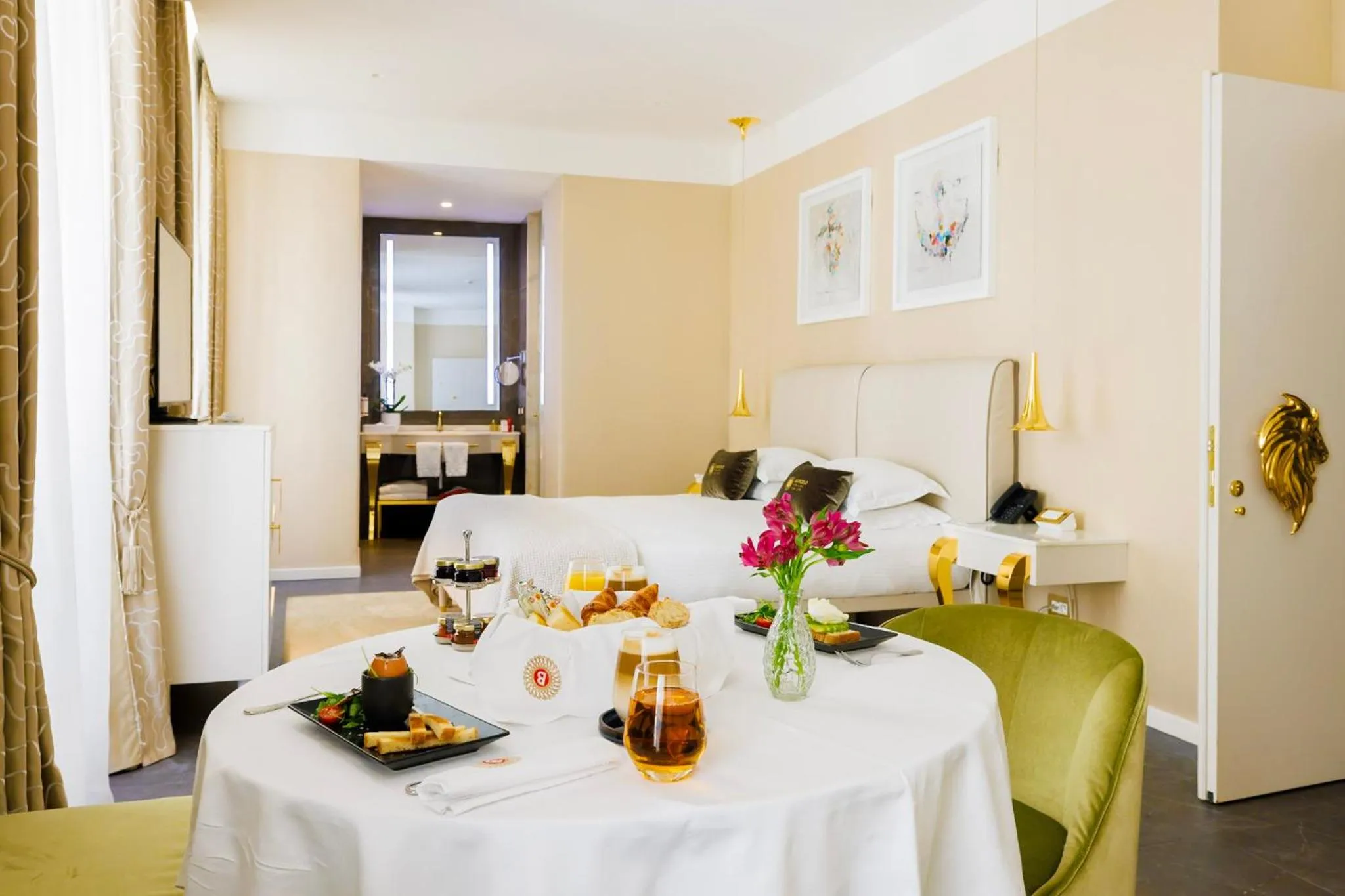 Bedroom in Boscolo Lyon Hotel & Spa