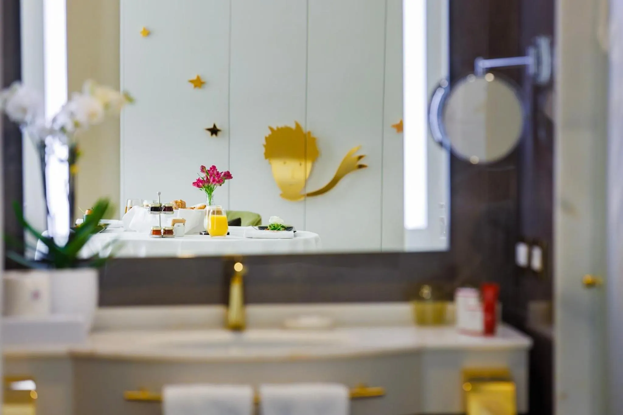 Decorative detail in Boscolo Lyon Hotel & Spa