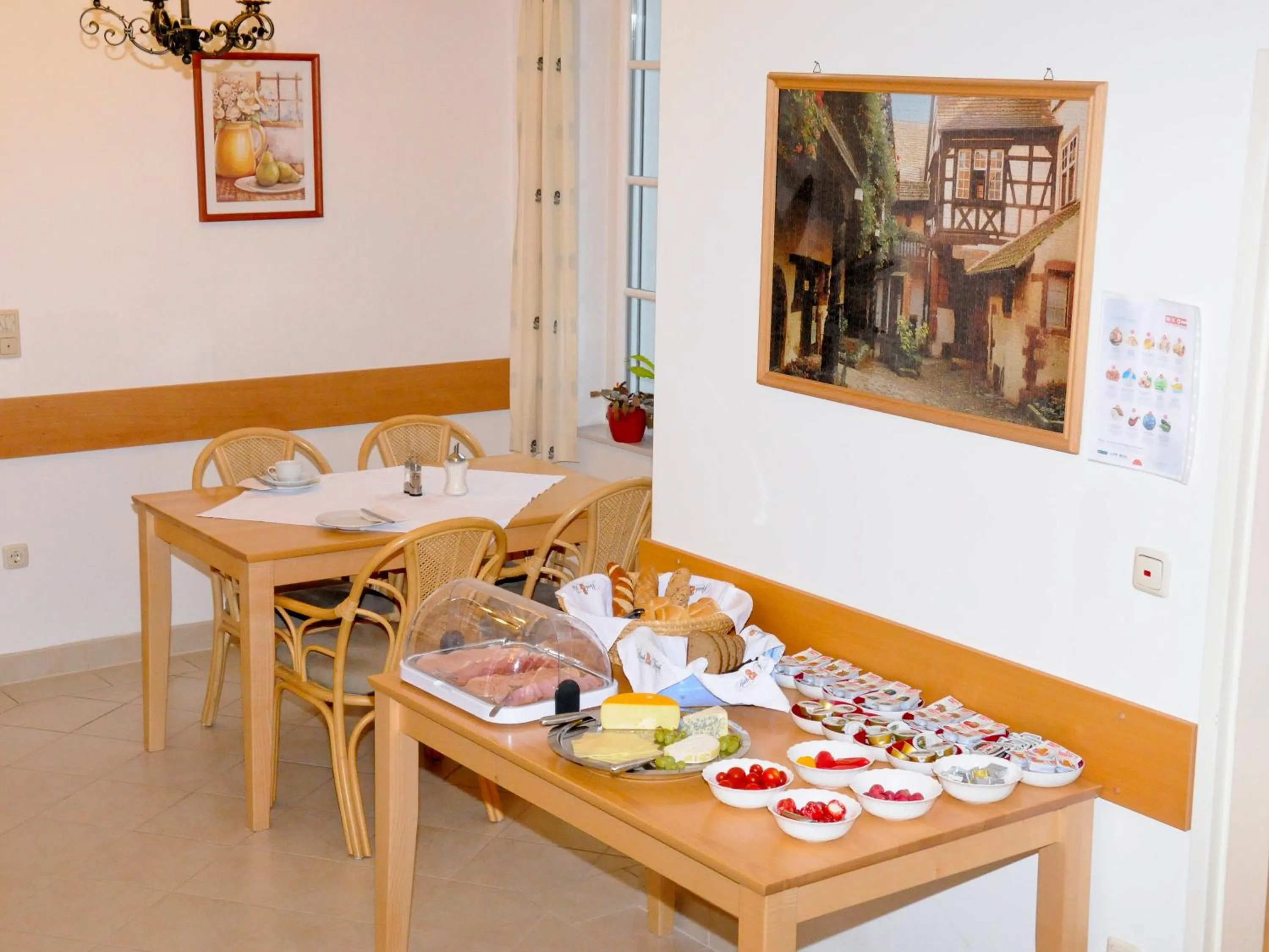 Breakfast in Privatzimmer Familie Schwarz