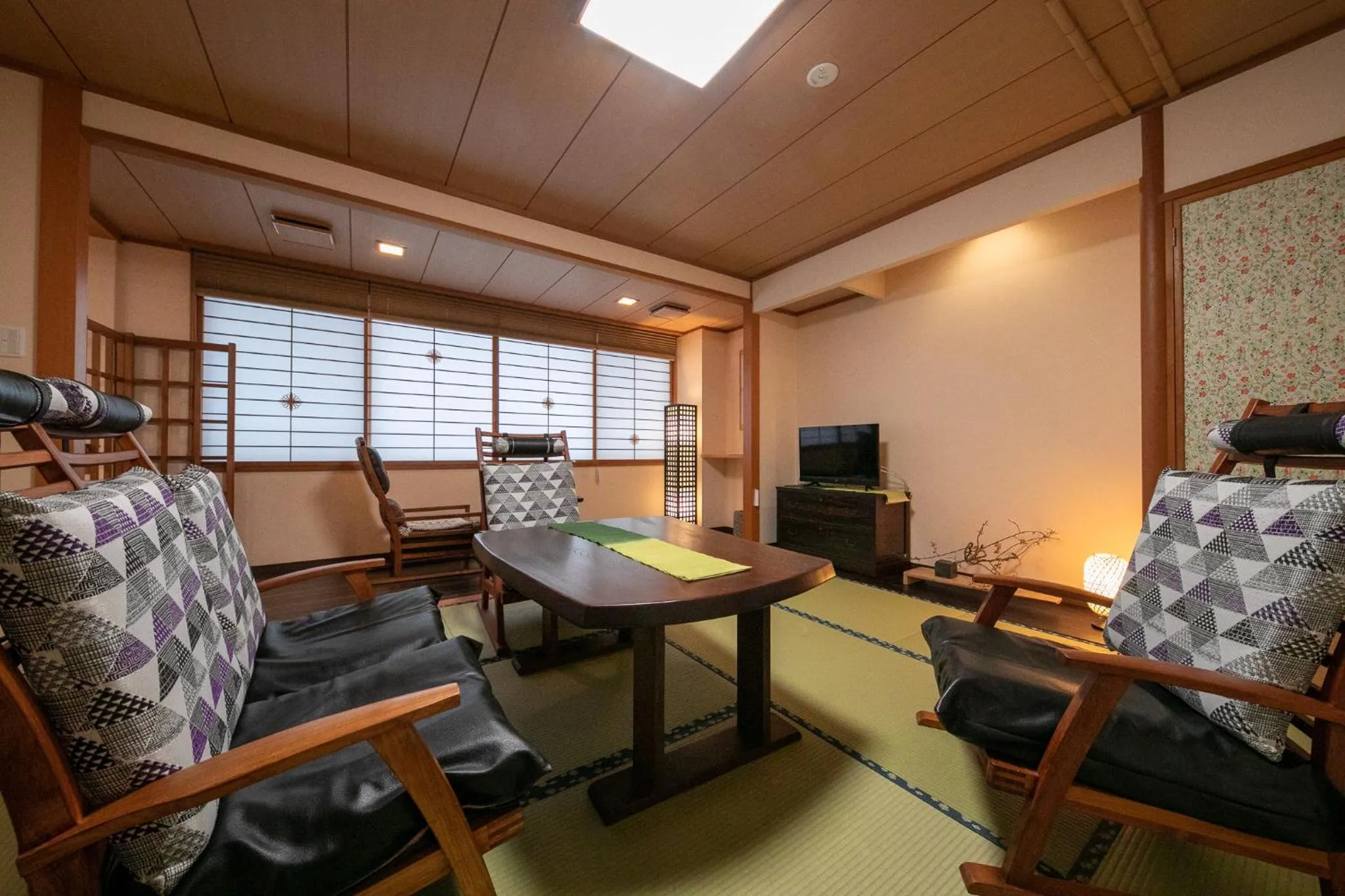 Communal lounge/ TV room in Wakamatsuya