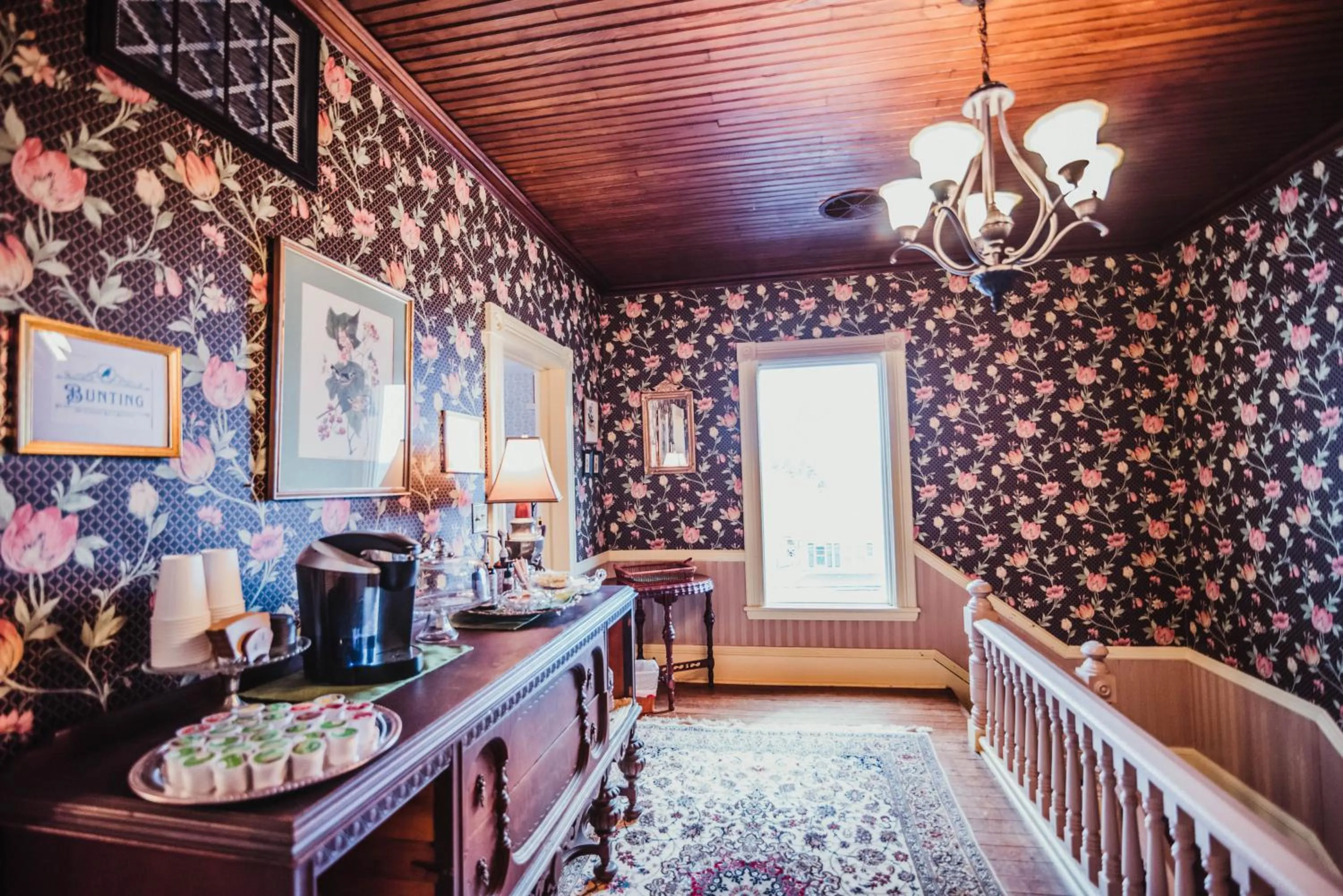 Coffee/tea facilities in The Claiborne Bed and Breakfast