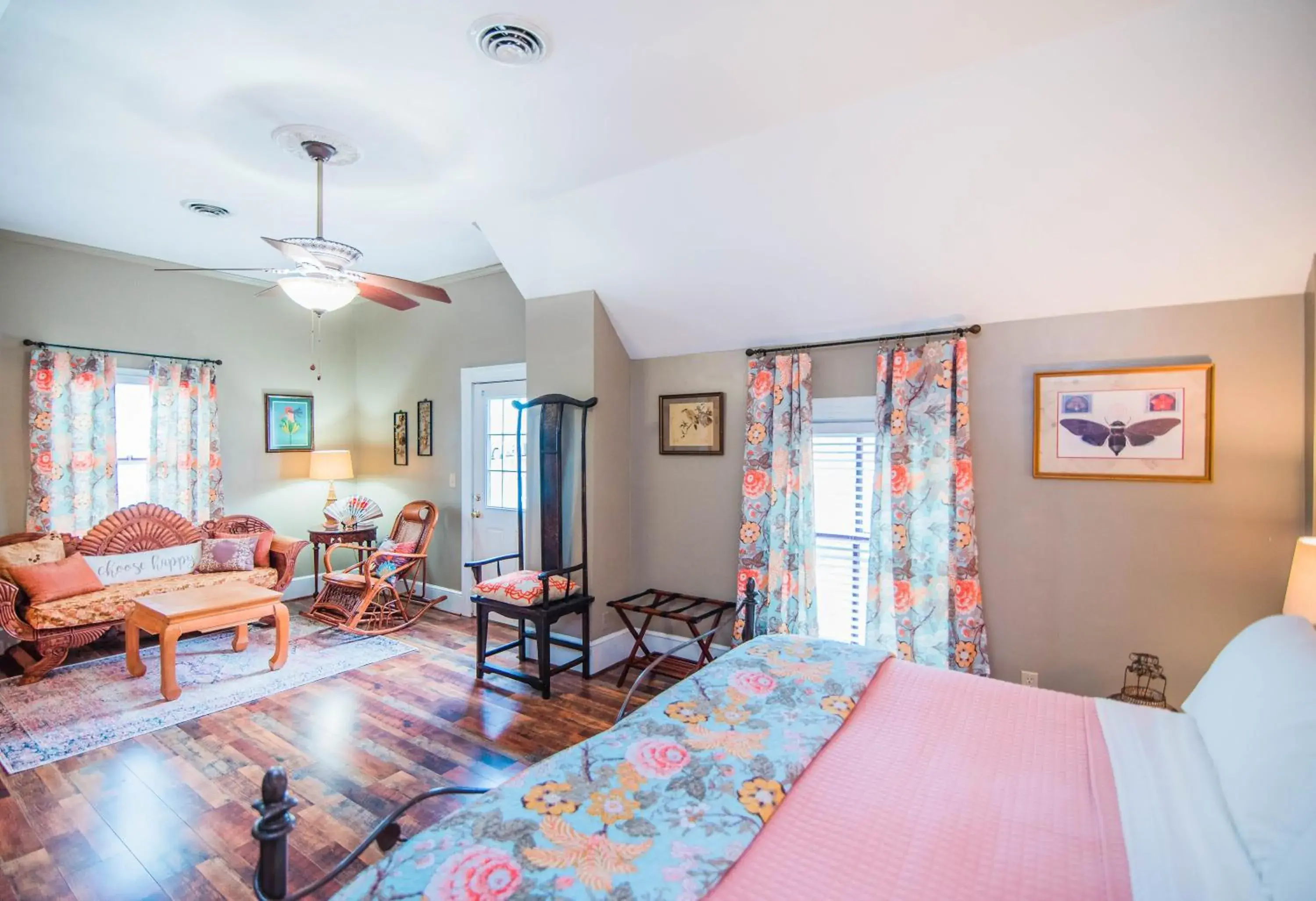 King Suite with Balcony in The Claiborne Bed and Breakfast King Suite with Balcony in The Claiborne Bed and Breakfast