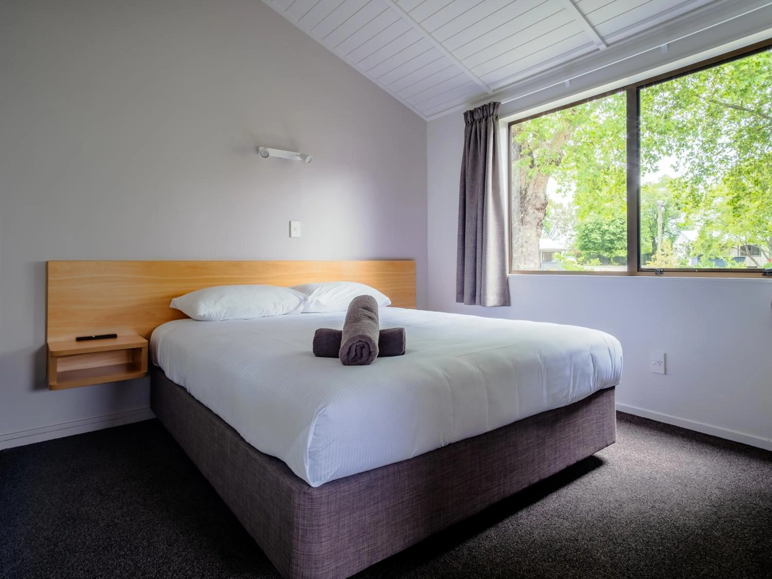Bedroom, Bed in Hastings TOP 10 Holiday Park