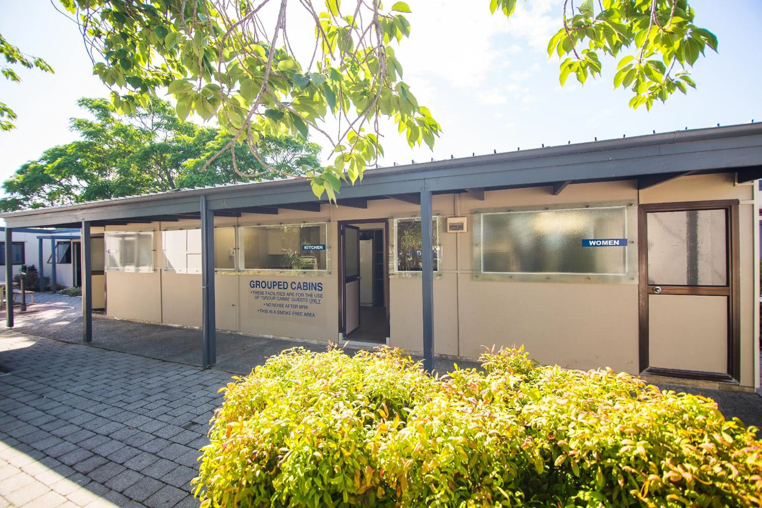 Property building in Hastings TOP 10 Holiday Park