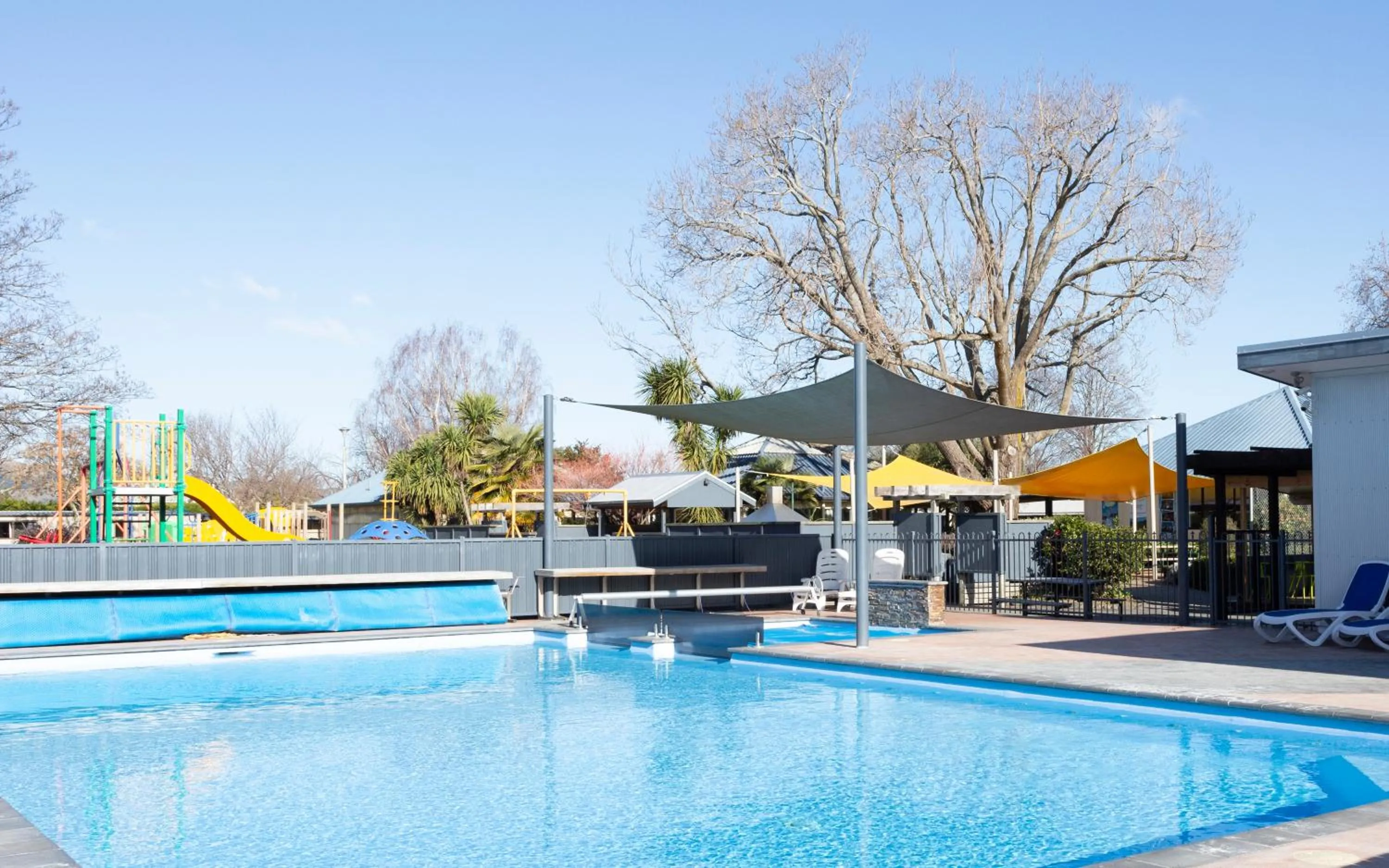 Swimming pool in Hastings TOP 10 Holiday Park