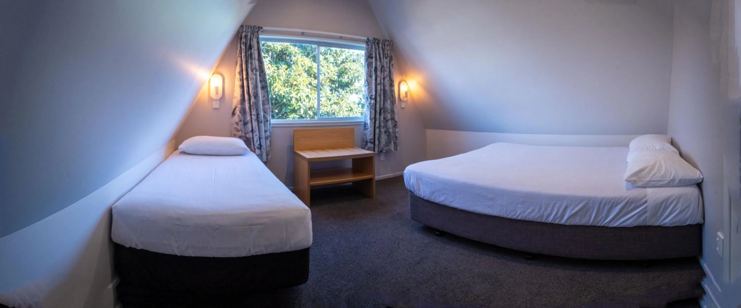 Bedroom, Bed in Hastings TOP 10 Holiday Park