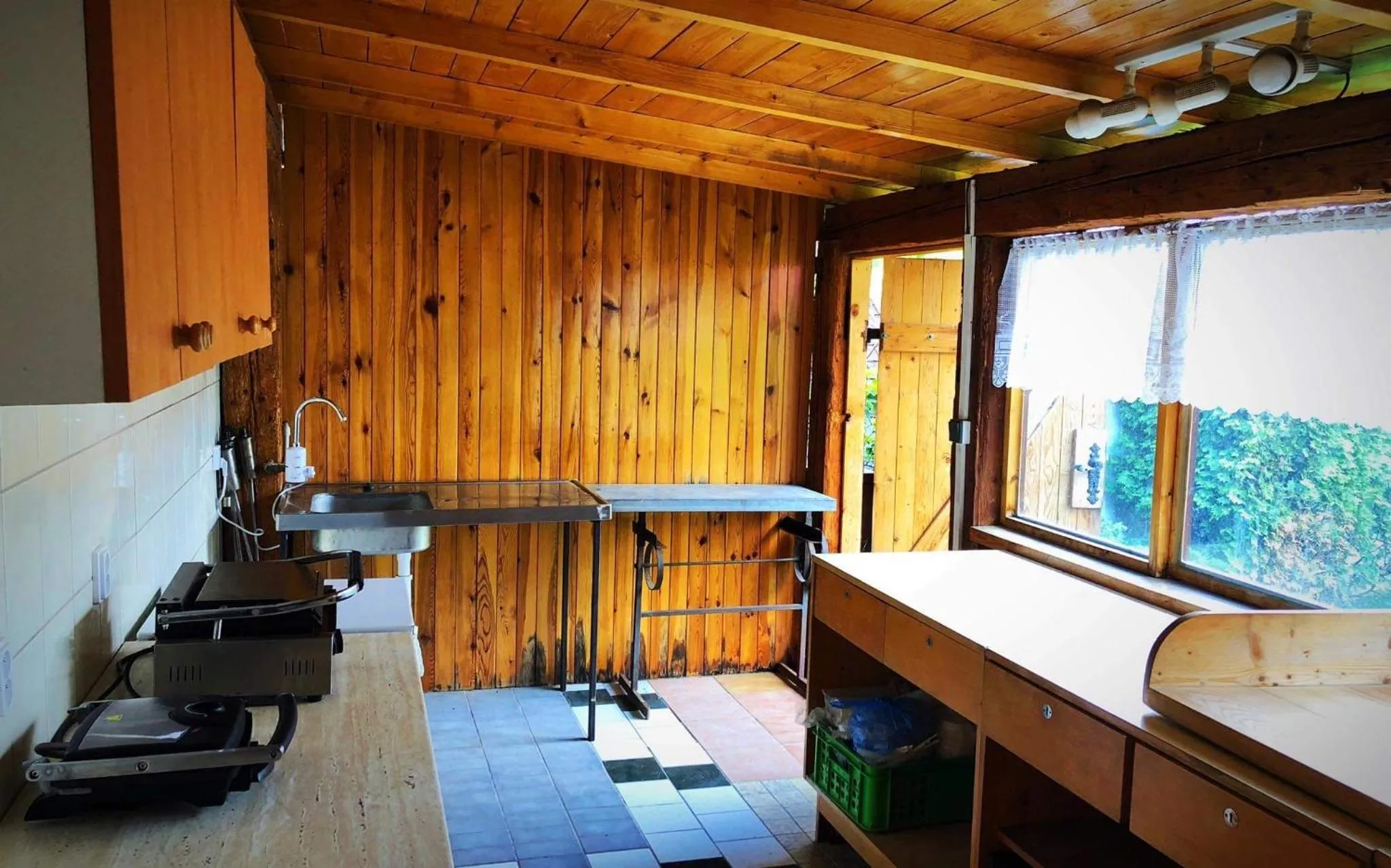 Communal kitchen in Hostinec Selský dvůr