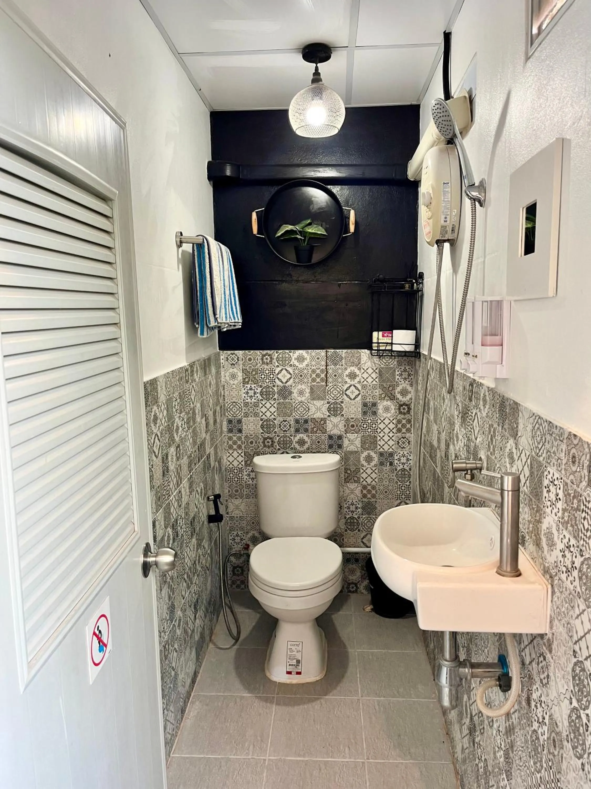 Dawnthaya Ayutthaya Art House บ้านดอนธยๅ อยุธยา