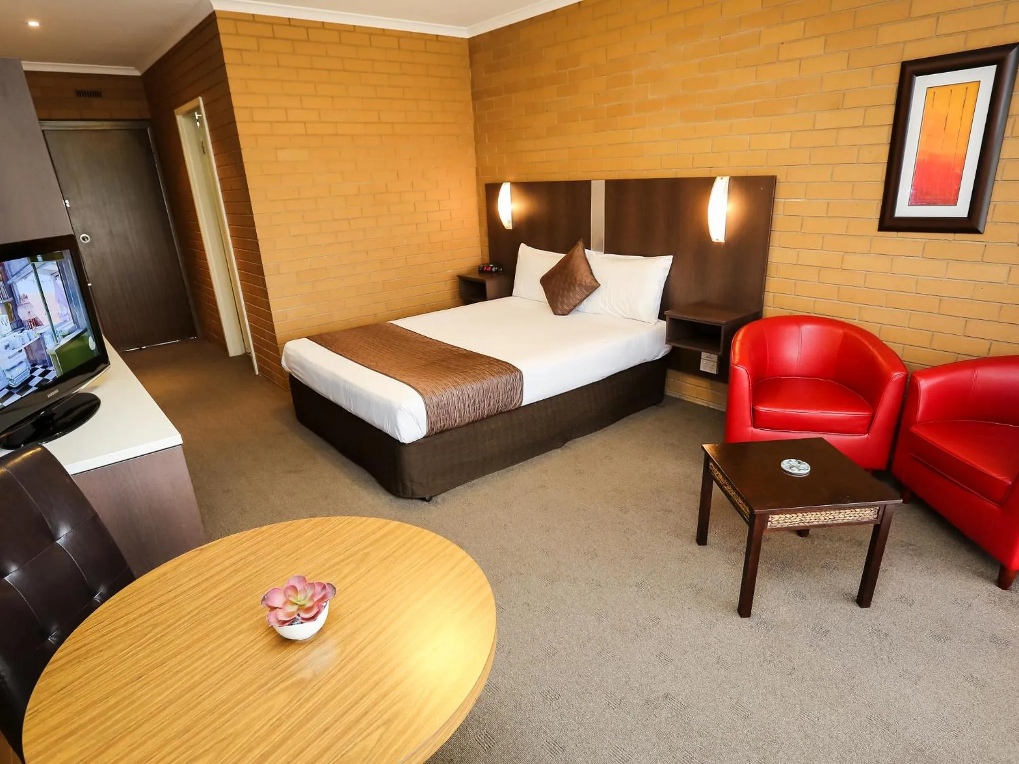 Bedroom, Bed in Mildura River City Motel