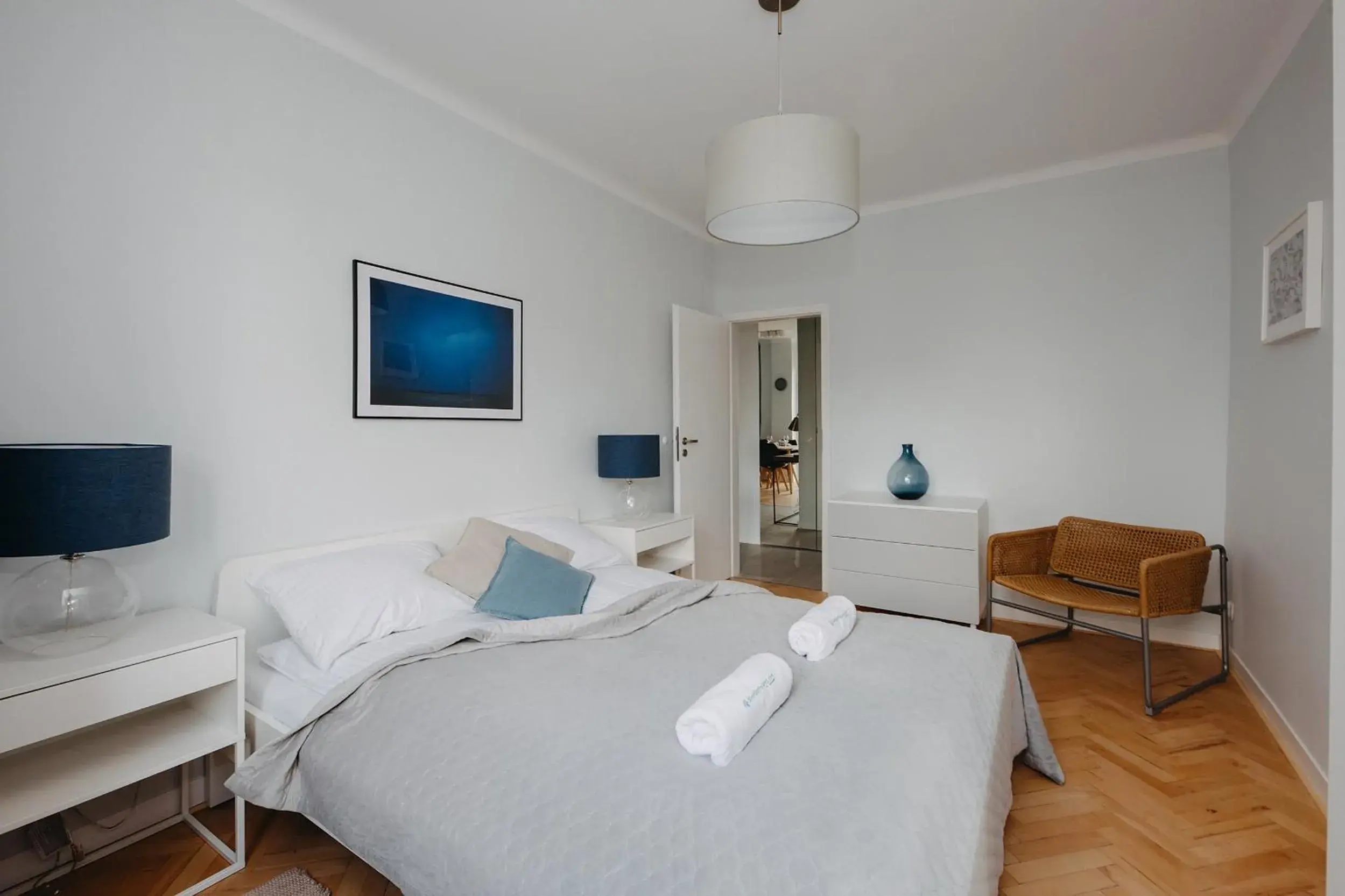 ShortStayPoland Aleje Jerozolimskie (B67) ShortStayPoland Aleje Jerozolimskie (B67)