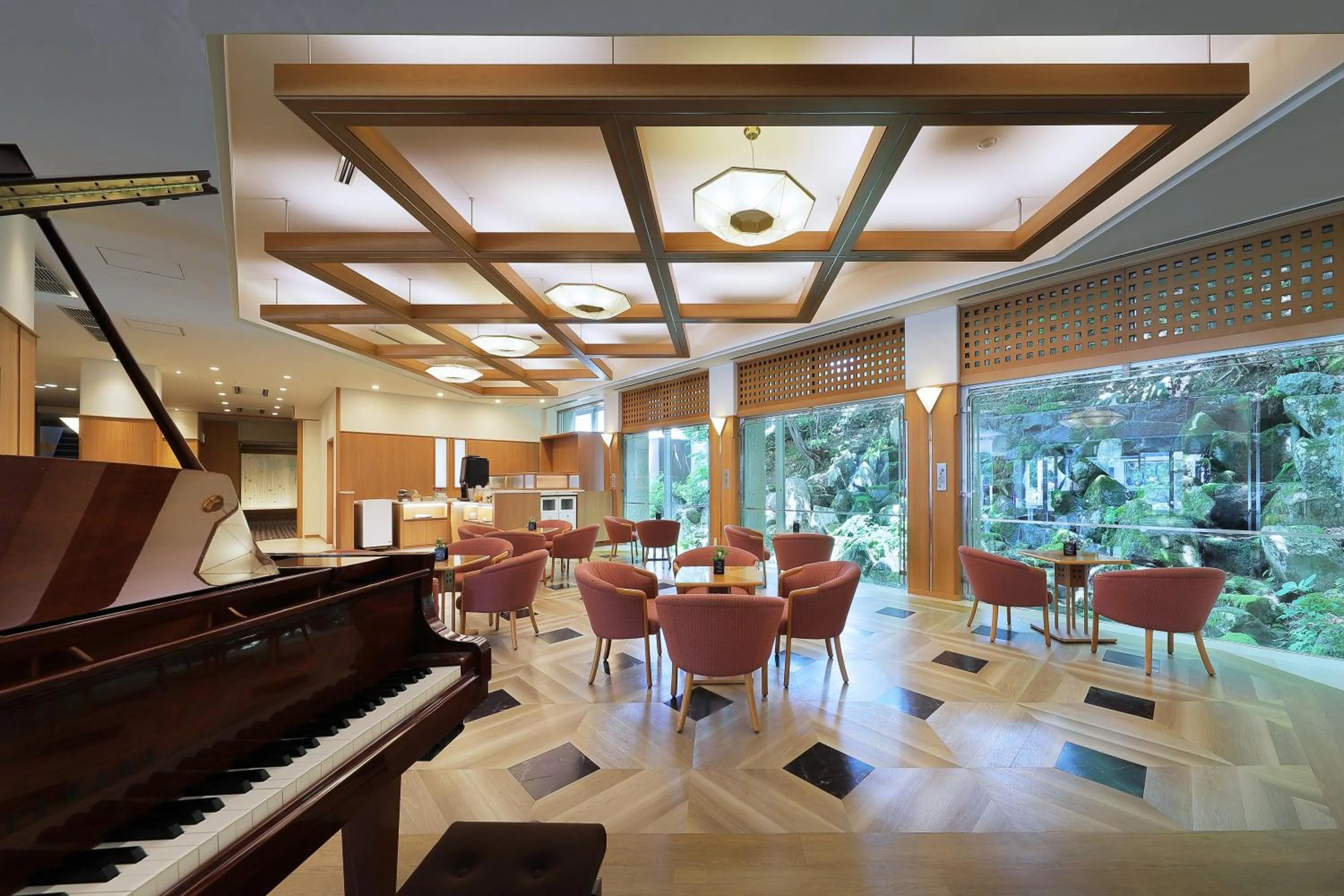 Lounge or bar in Zao Kokusai Hotel