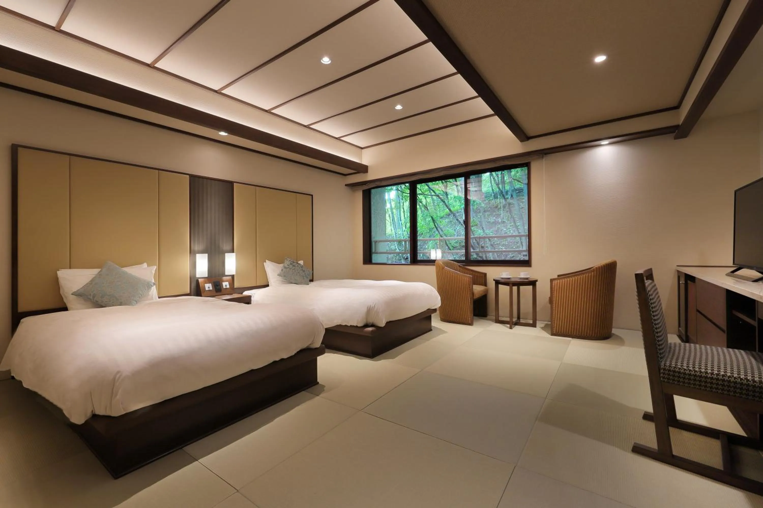 Bed in Zao Kokusai Hotel