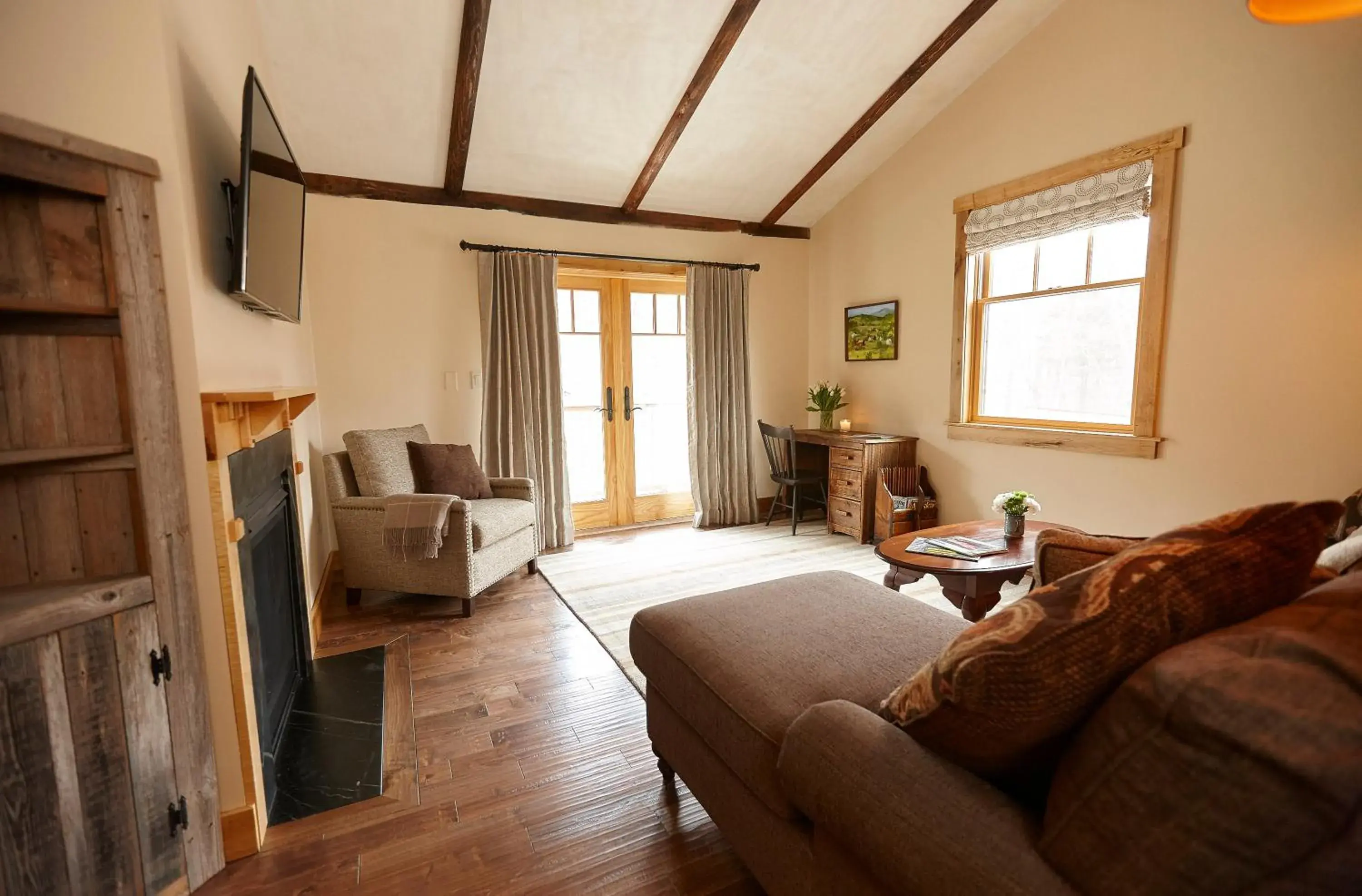 Deluxe Family Room in Seesaw's Lodge Deluxe Family Room in Seesaw's Lodge