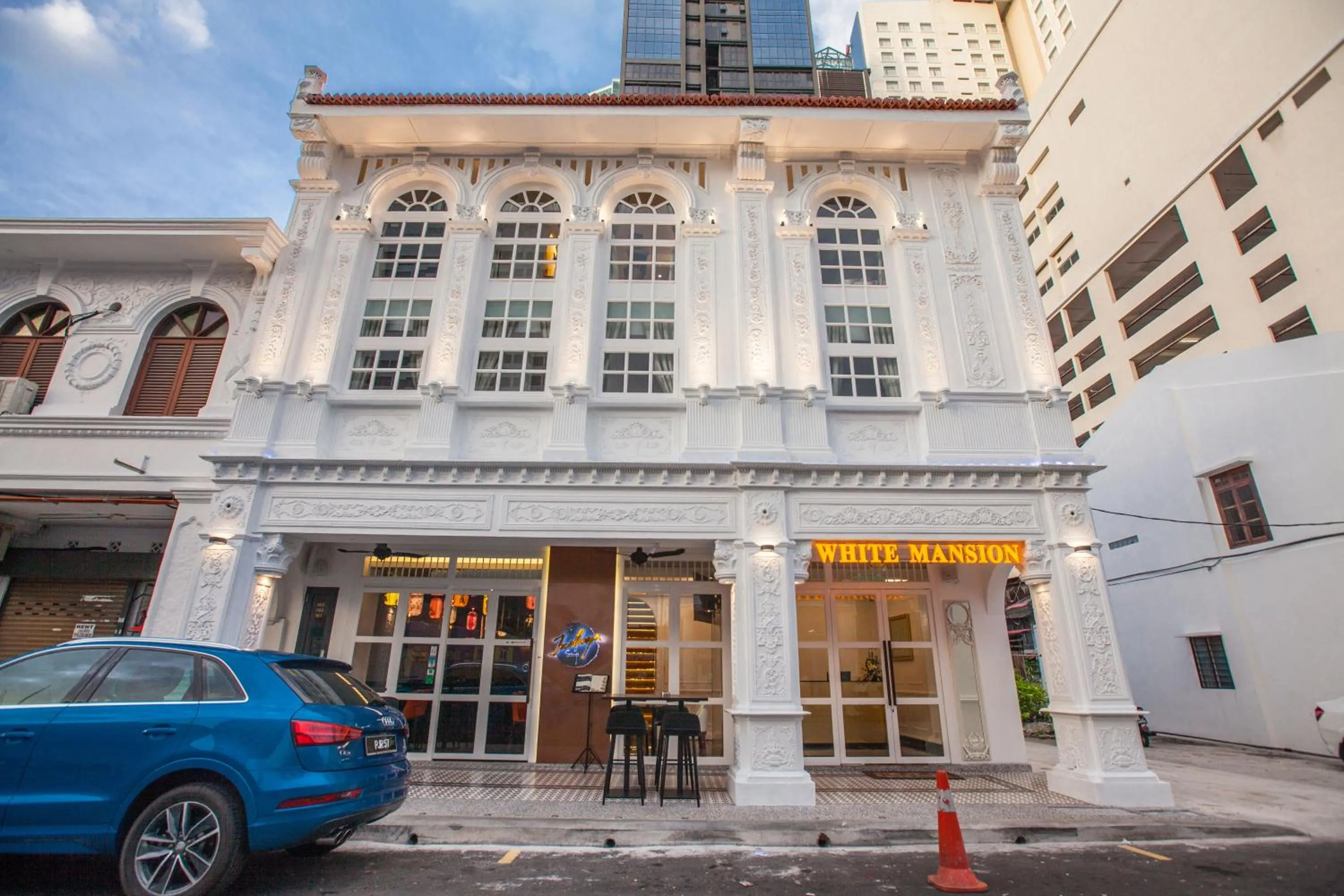 Property building in White Mansion Penang