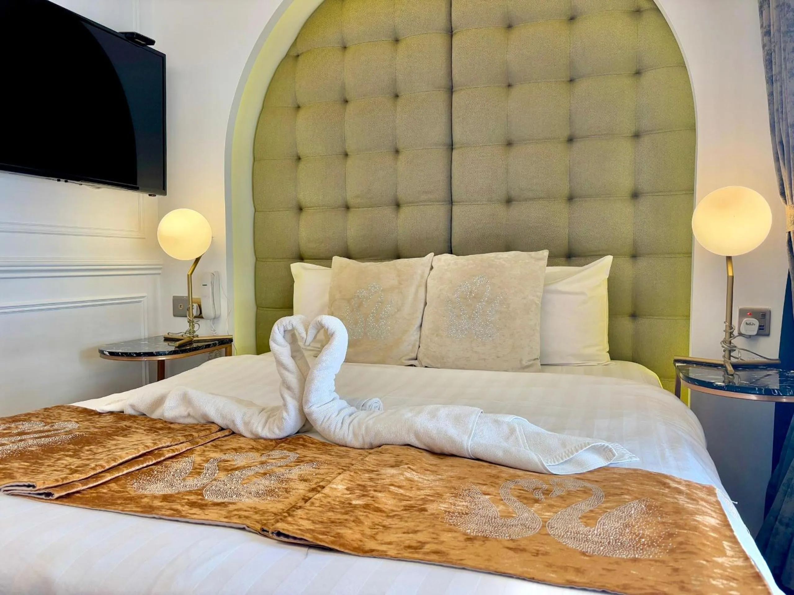 Bed in White Mansion Penang