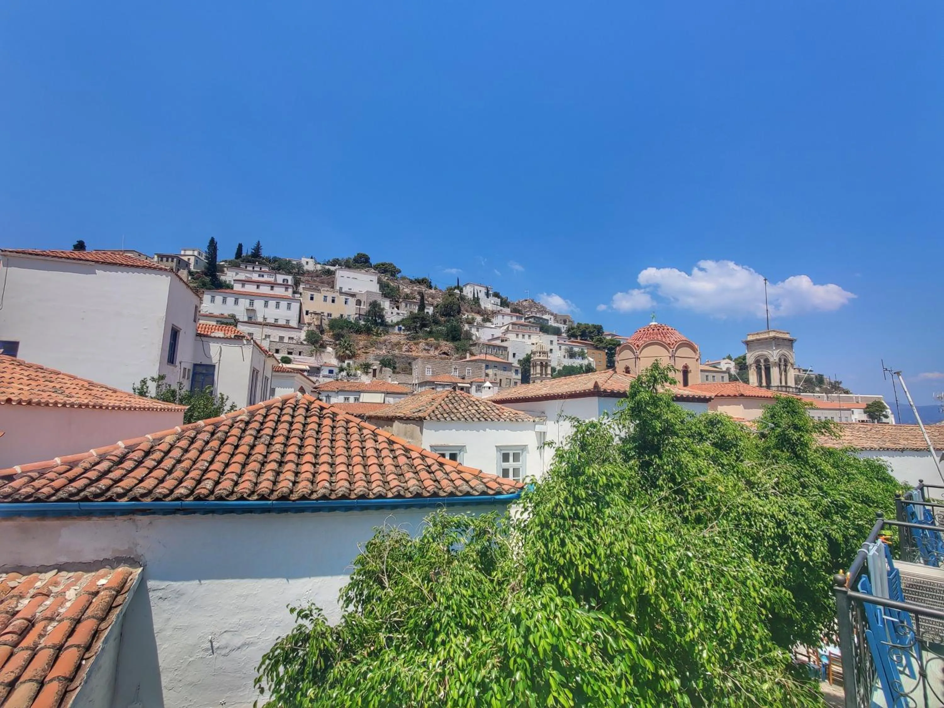 City view in Kirki Hydra