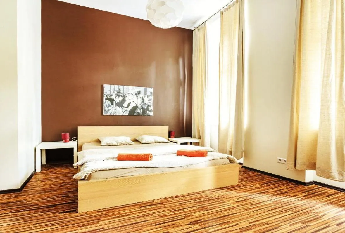 Bedroom in Grampa's Hostel