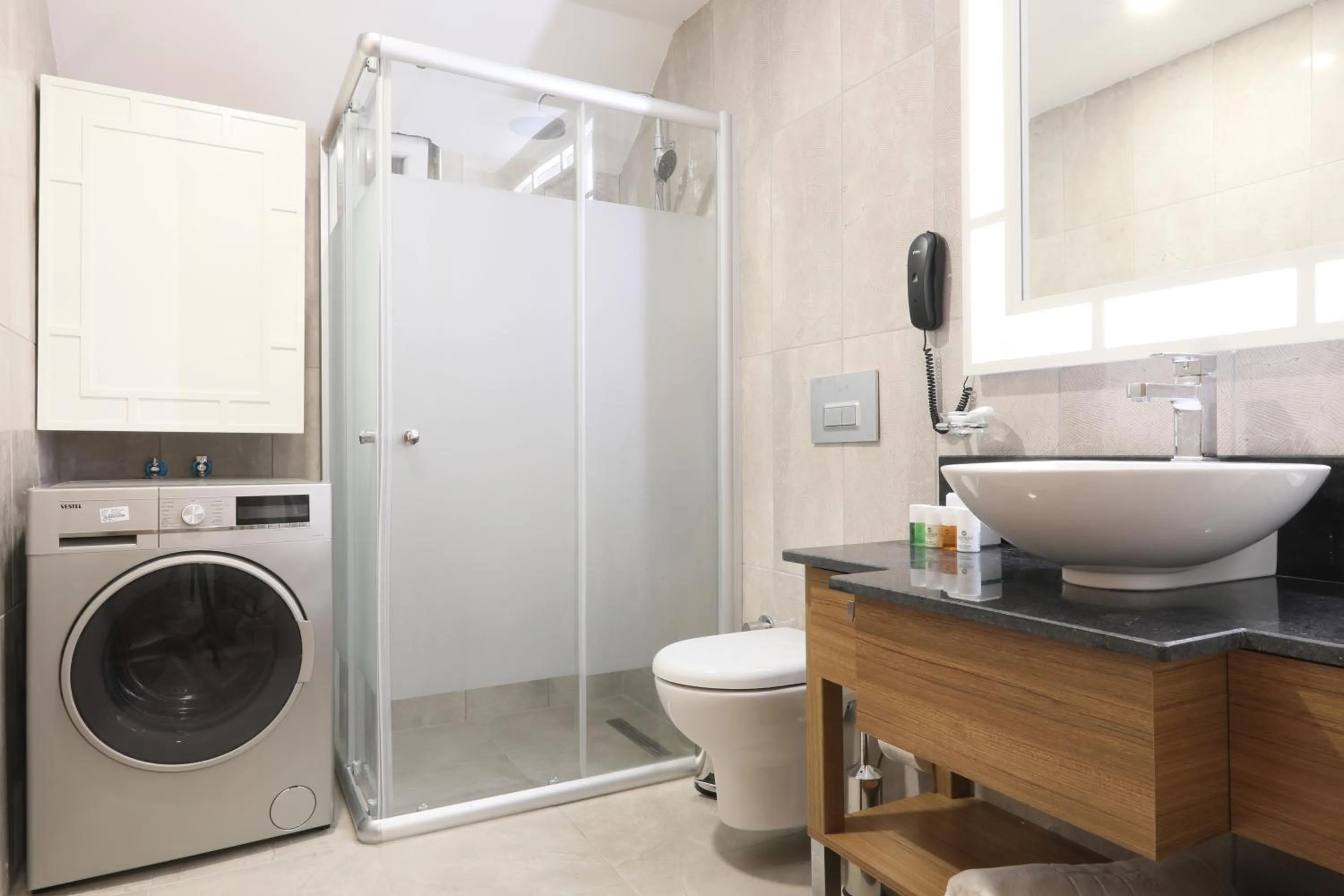 Shower in Greenwood Suites Resort