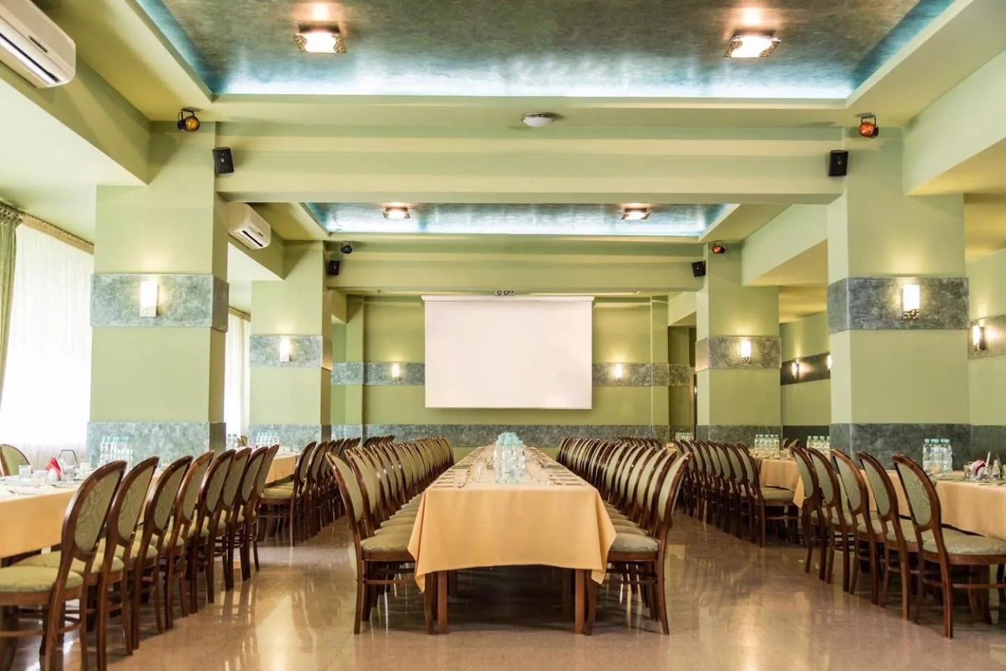 Meeting/conference room in Kompleks restauracyjno-noclegowy Rubikon